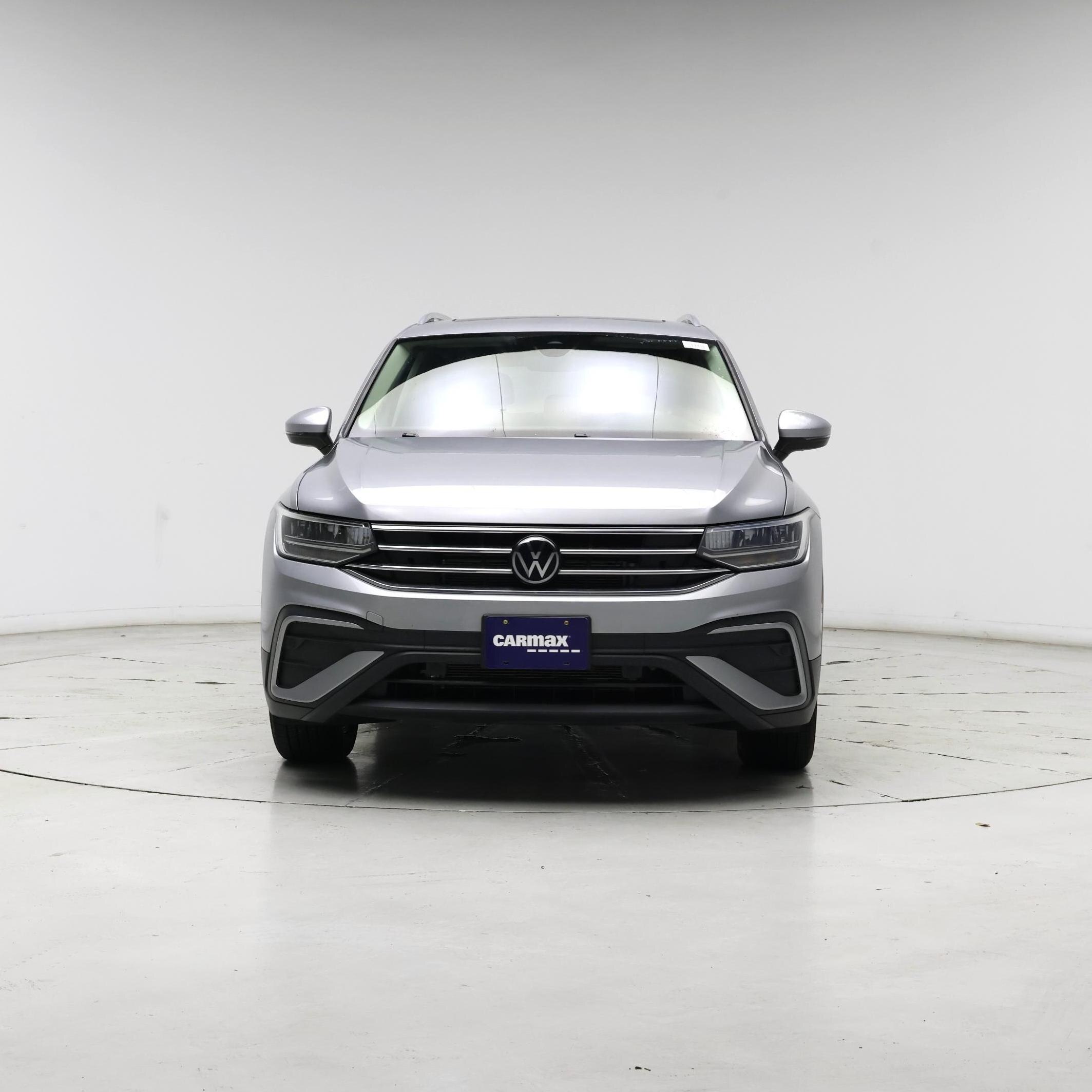 Thumbnail: 2022 Volkswagen Tiguan - 5