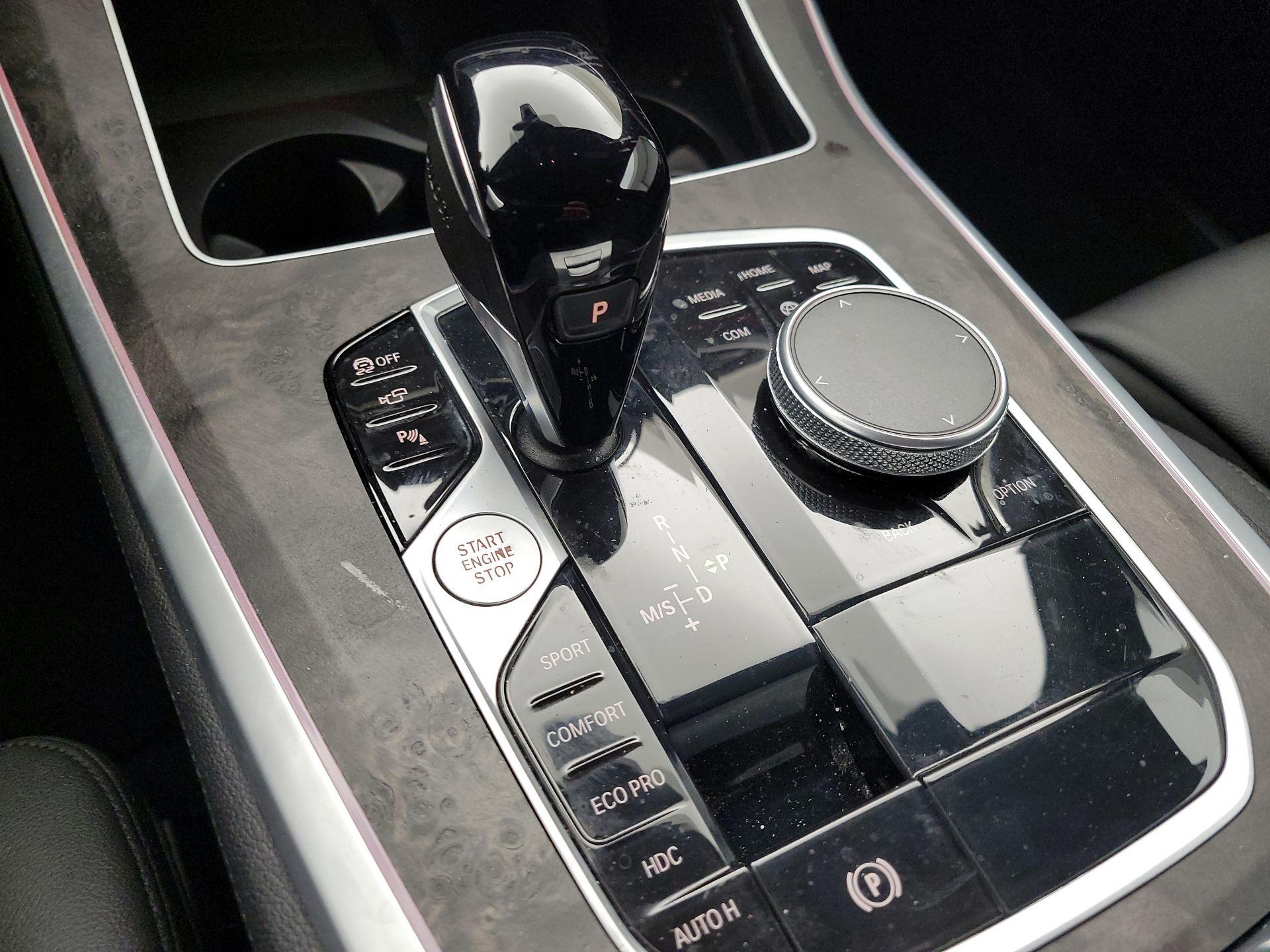 Thumbnail: 2022 BMW X5 - 18