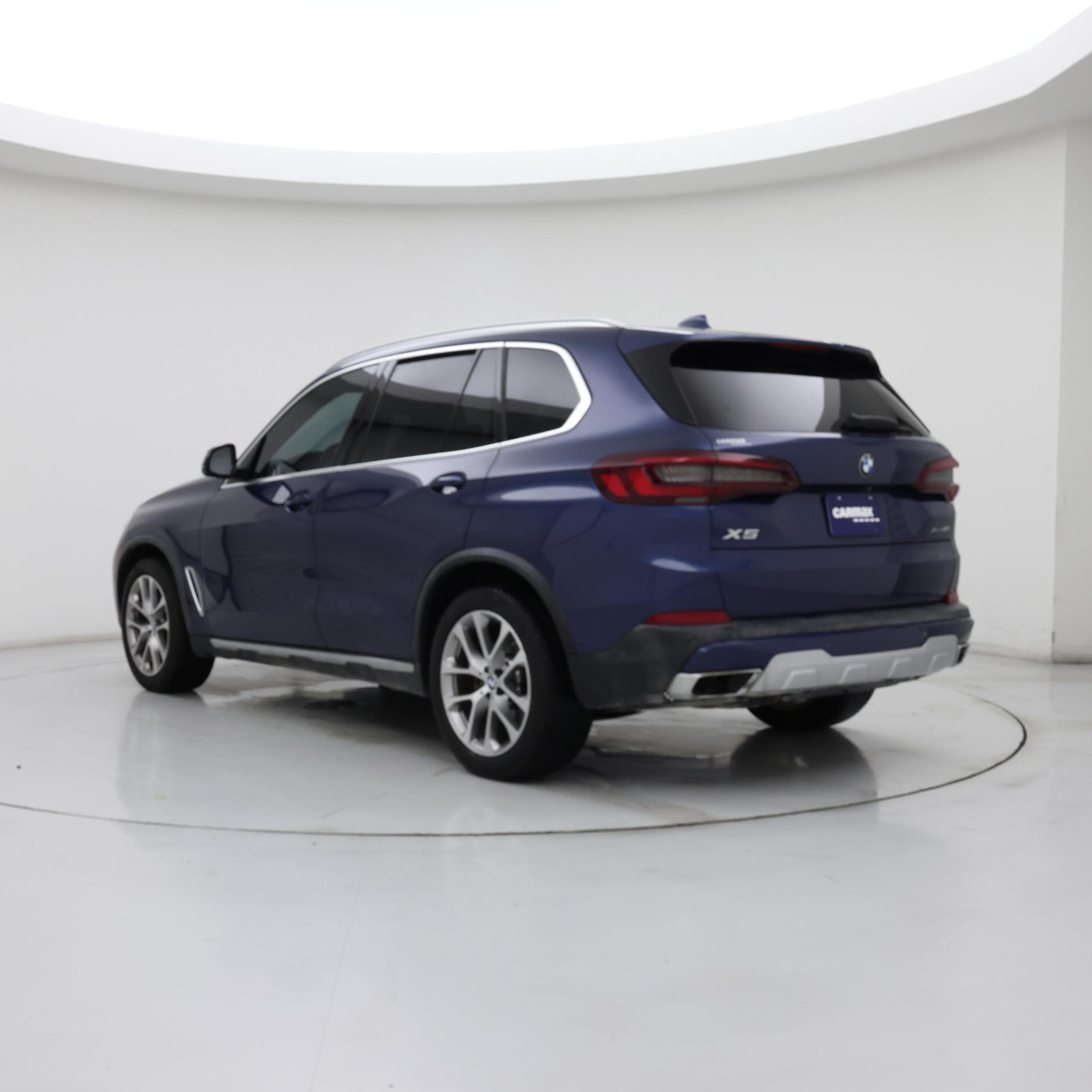 Thumbnail: 2022 BMW X5 - 2