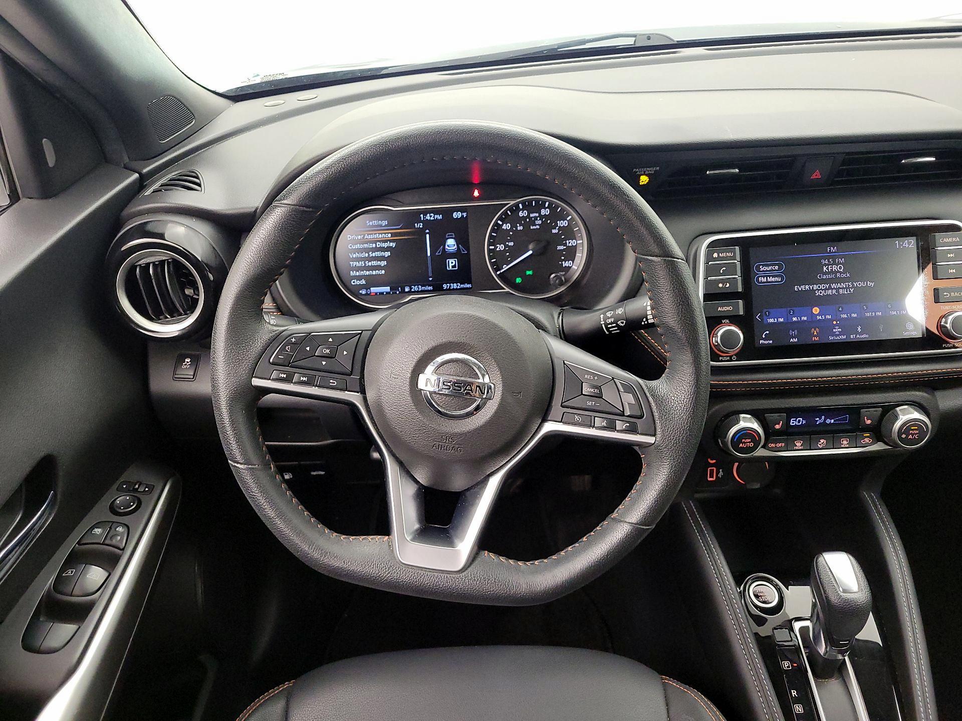 Thumbnail: 2019 Nissan Kicks - 10