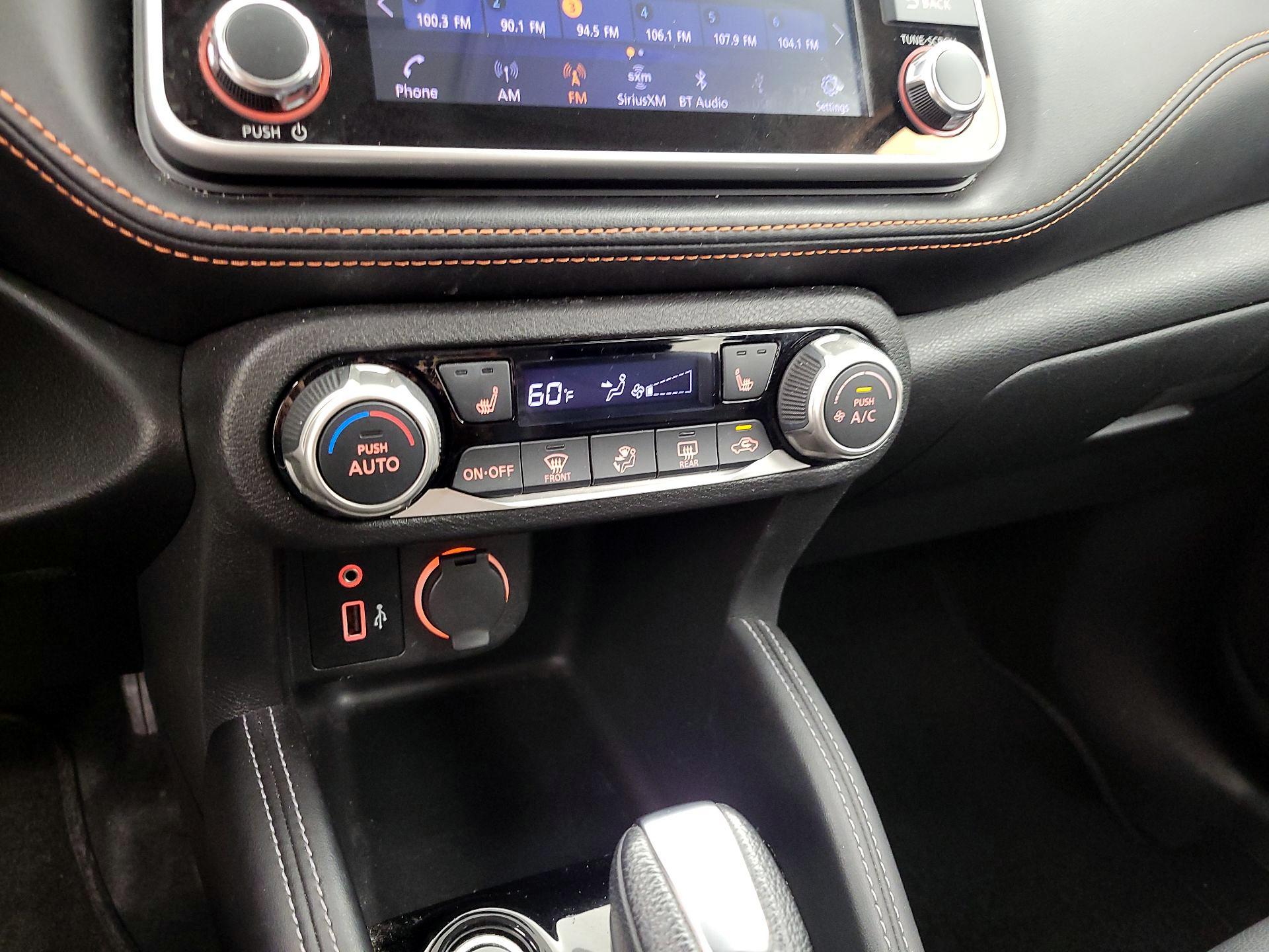 Thumbnail: 2019 Nissan Kicks - 16