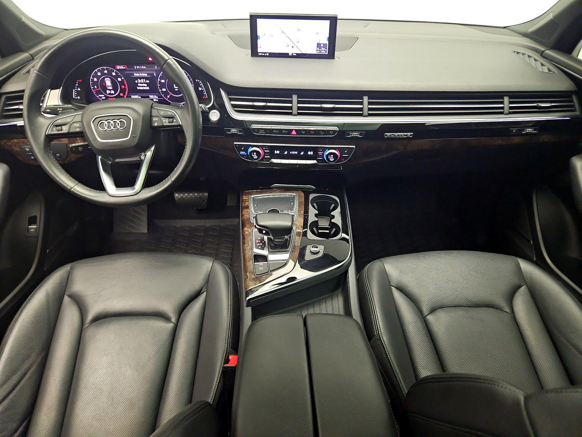 Thumbnail: 2019 Audi Q7 - 9