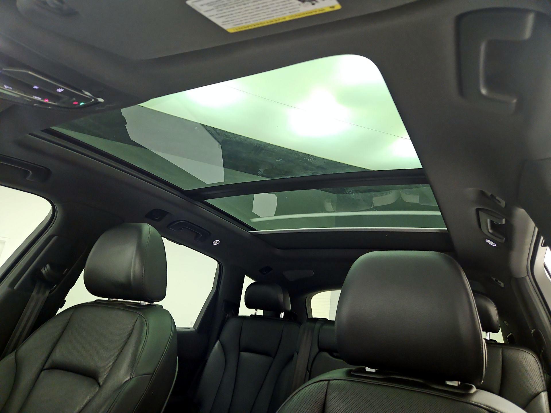 Thumbnail: 2019 Audi Q7 - 20