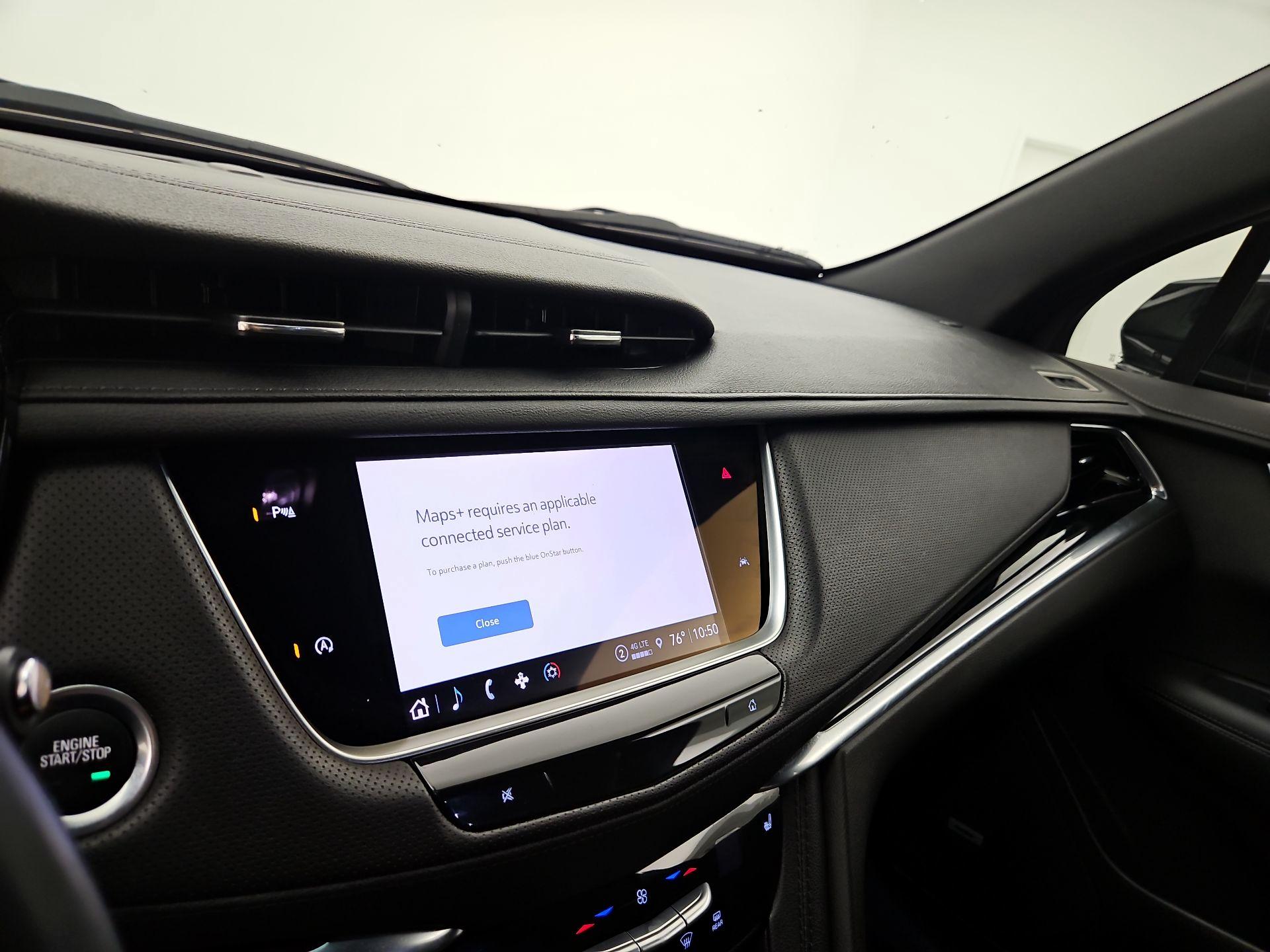 Thumbnail: 2023 Cadillac XT6 - 14