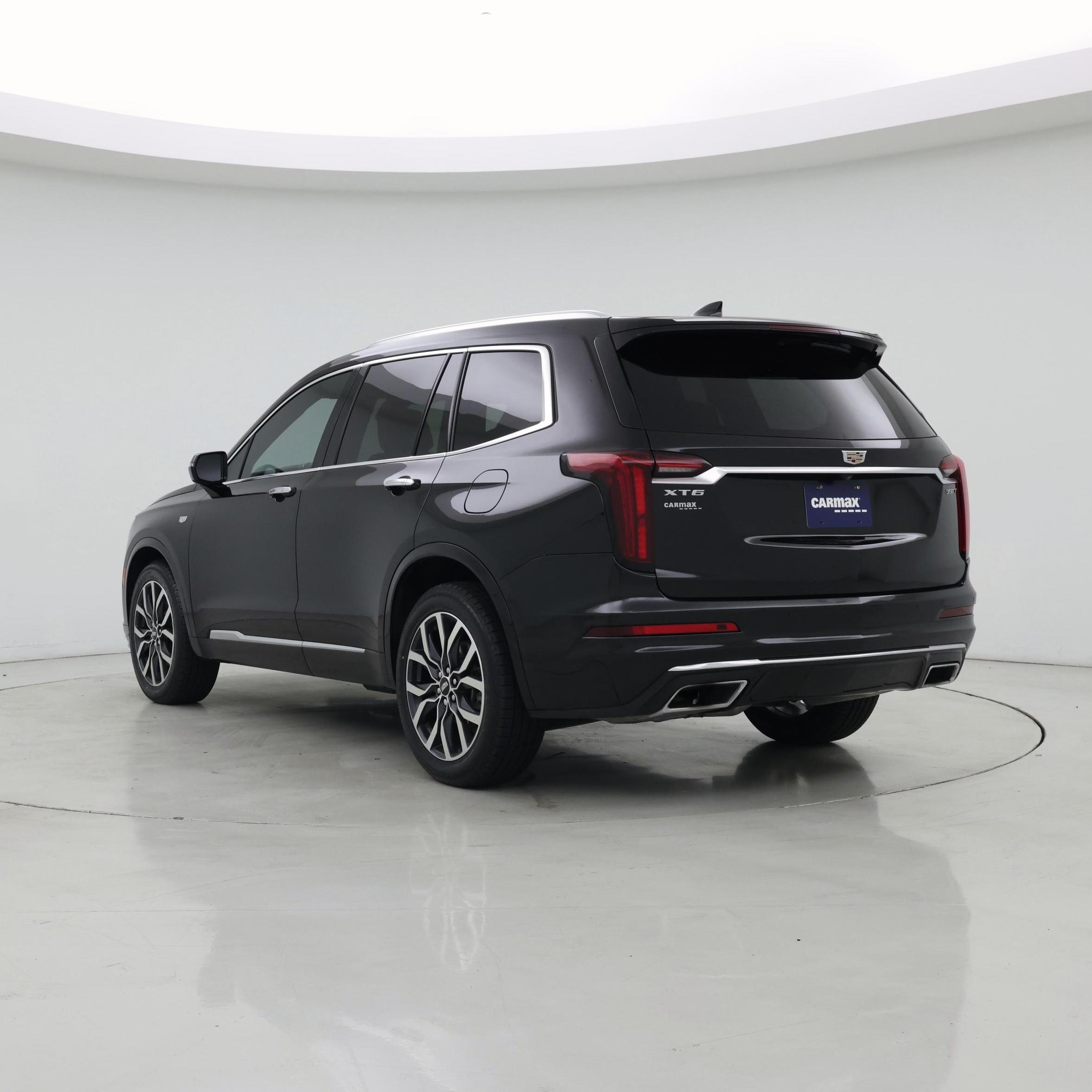 Thumbnail: 2023 Cadillac XT6 - 2