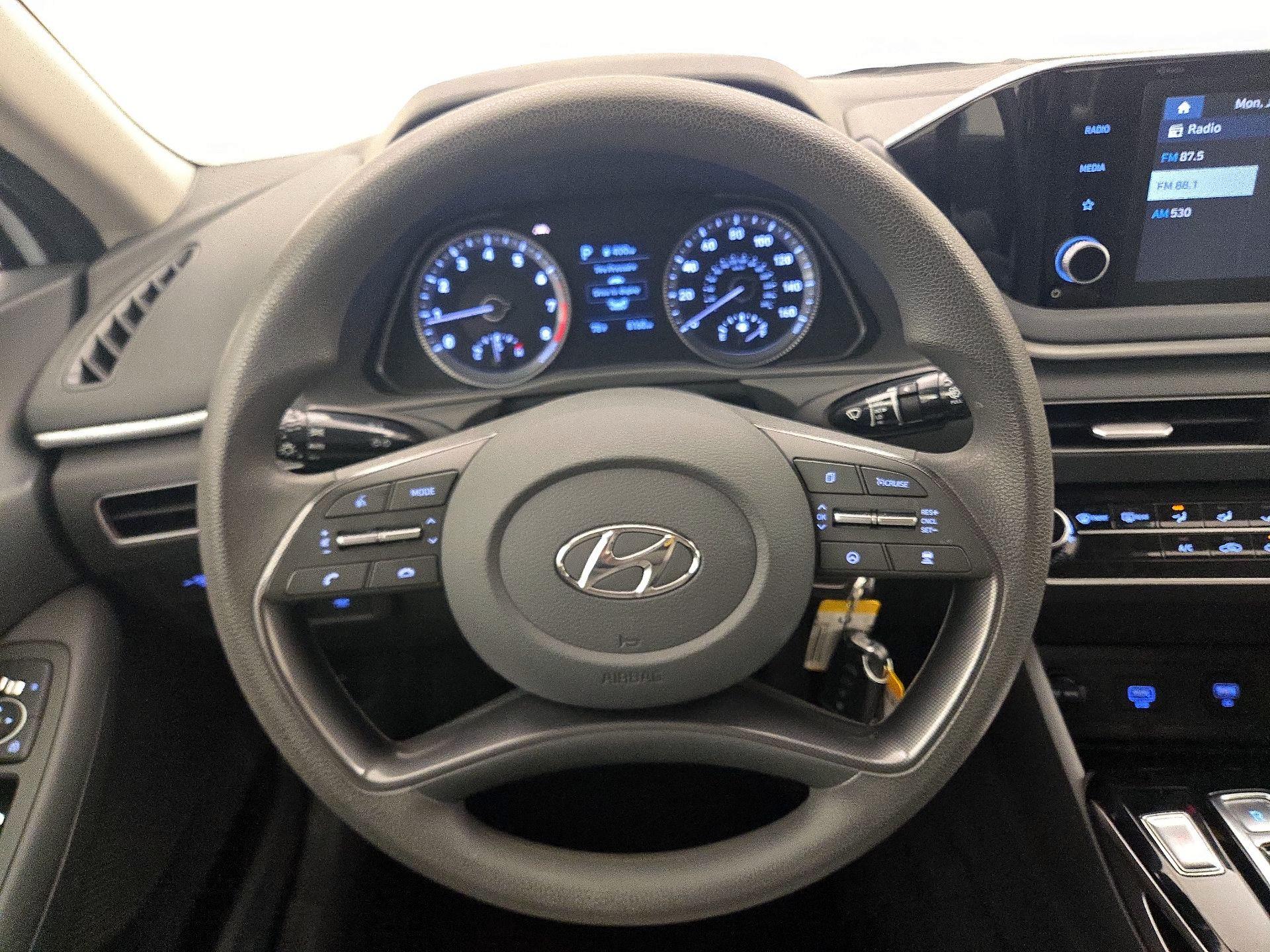 Thumbnail: 2021 Hyundai Sonata - 10