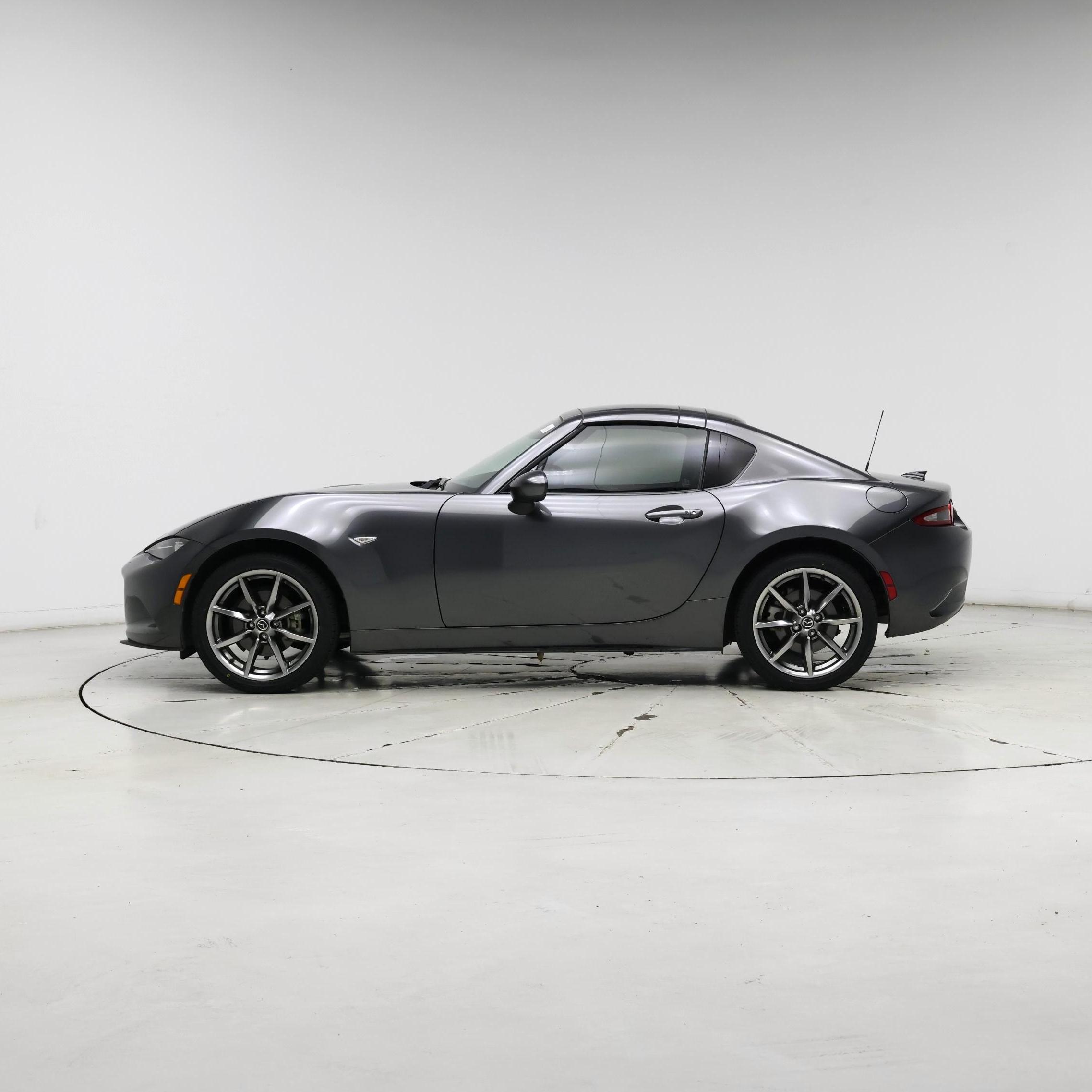 Thumbnail: 2022 Mazda MX-5 Miata - 3