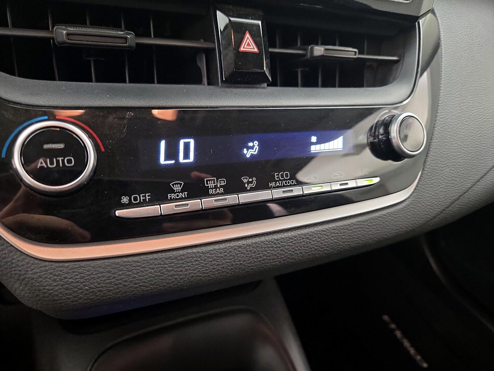 Thumbnail: 2021 Toyota Corolla - 16