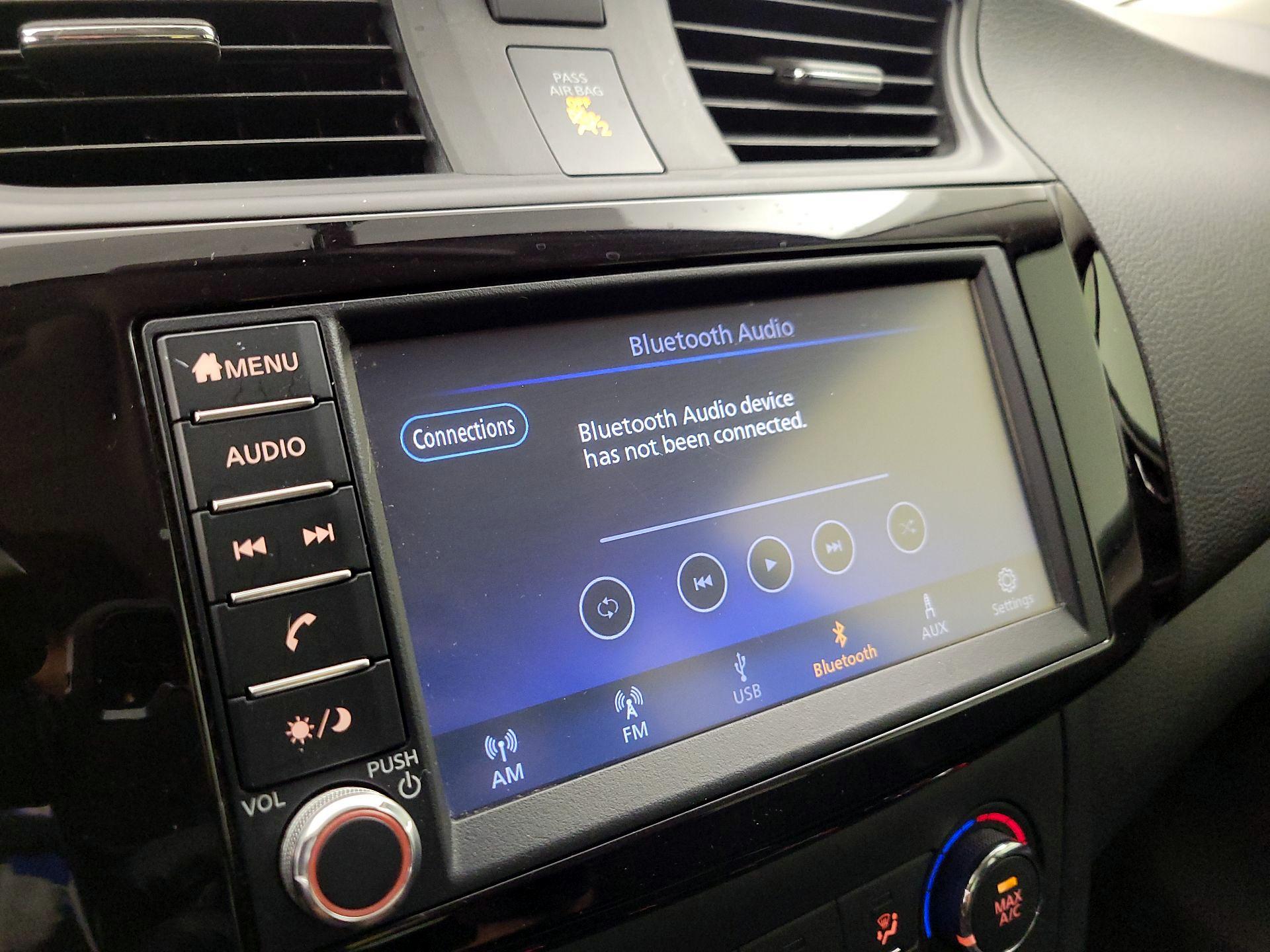 Thumbnail: 2019 Nissan Sentra - 15