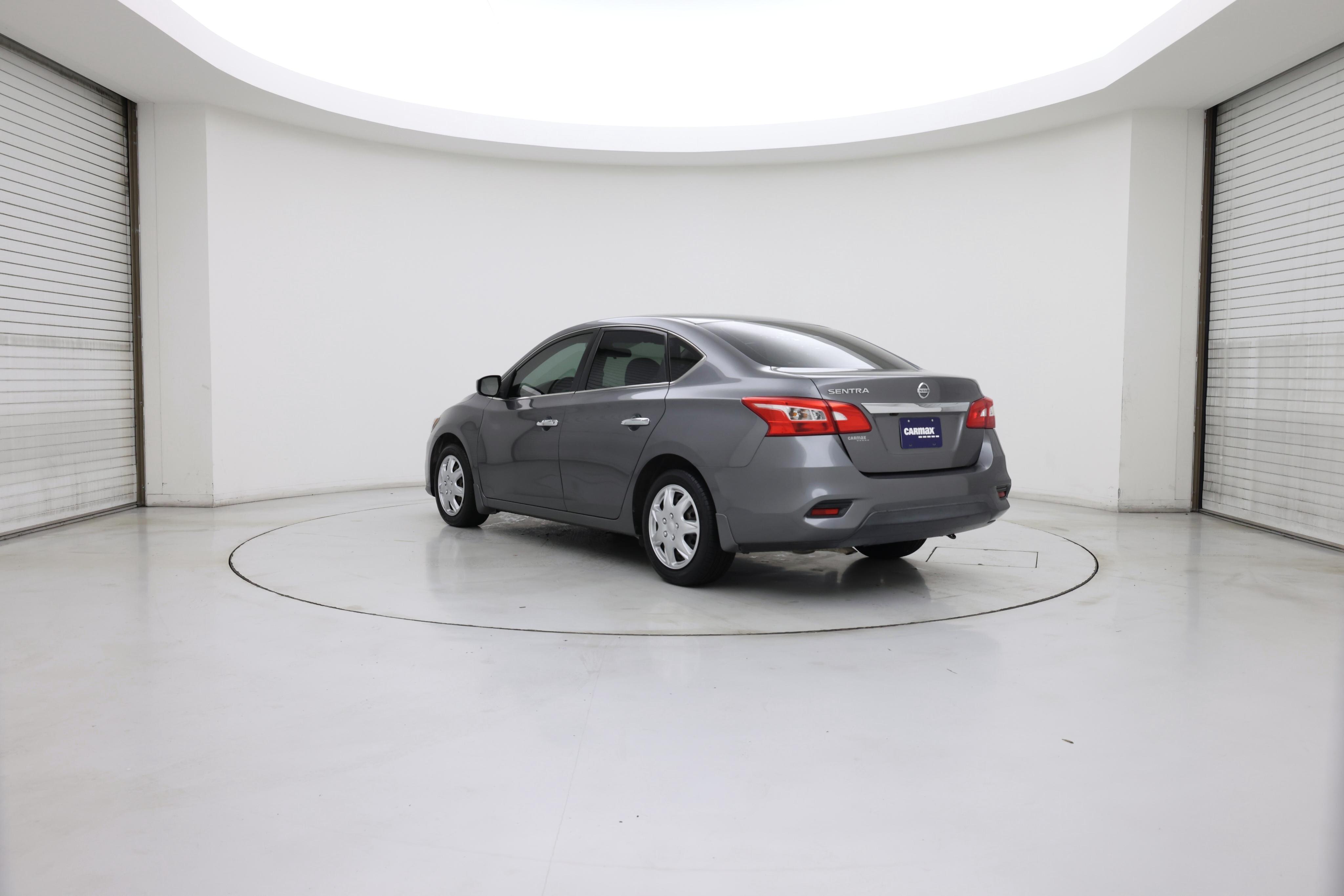 Thumbnail: 2019 Nissan Sentra - 2