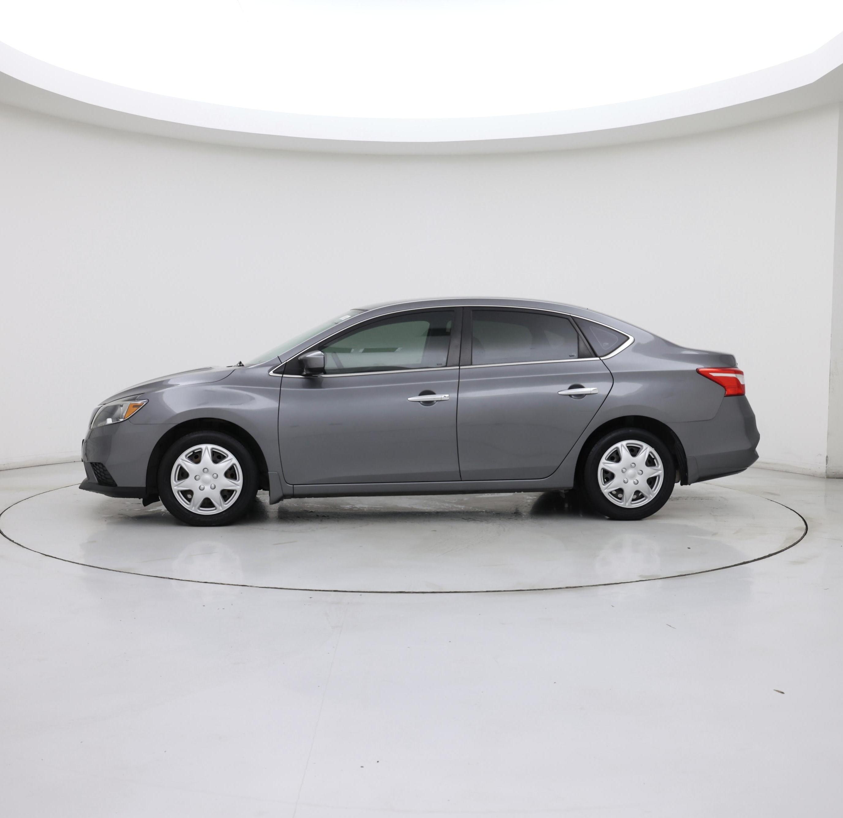 Thumbnail: 2019 Nissan Sentra - 3