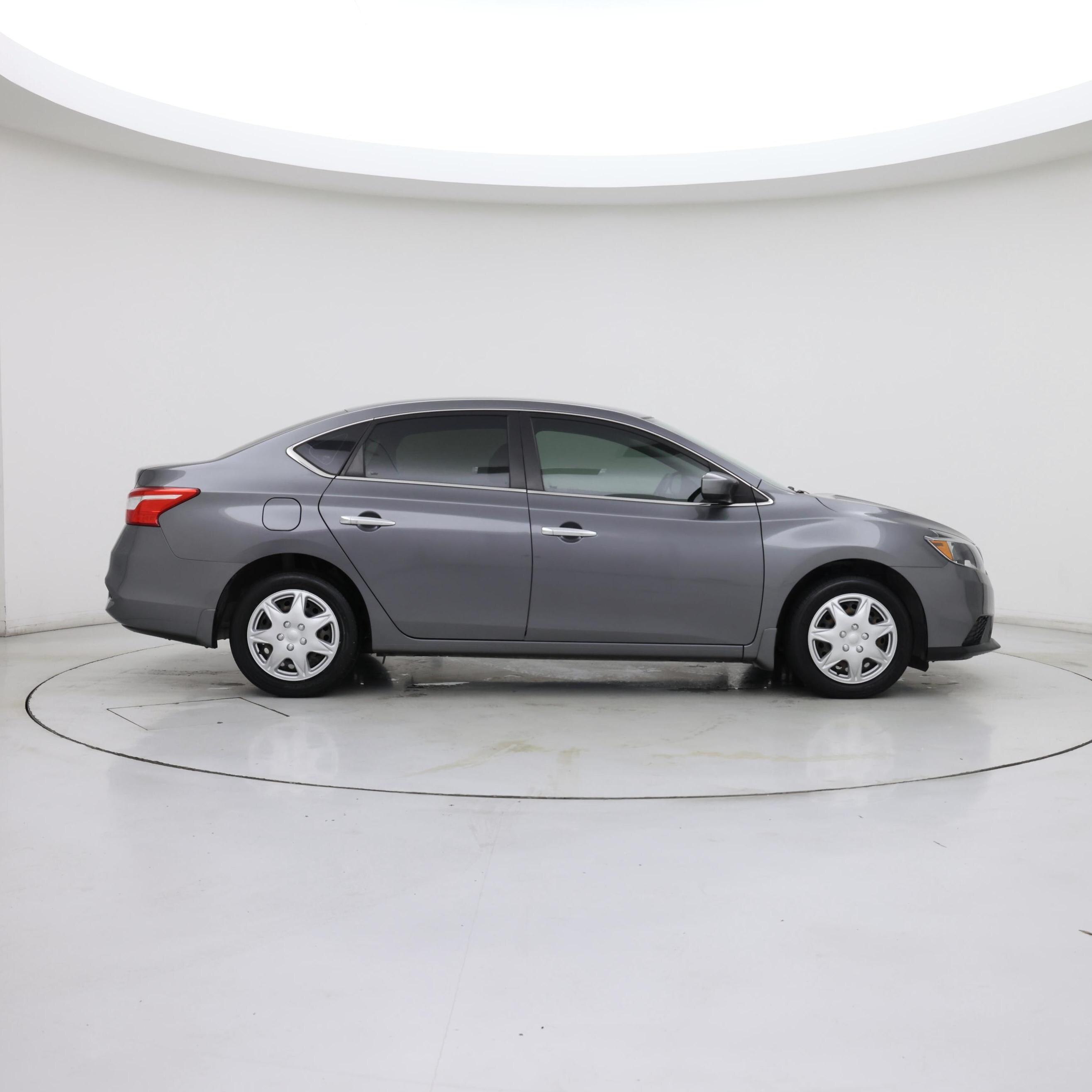 Thumbnail: 2019 Nissan Sentra - 7