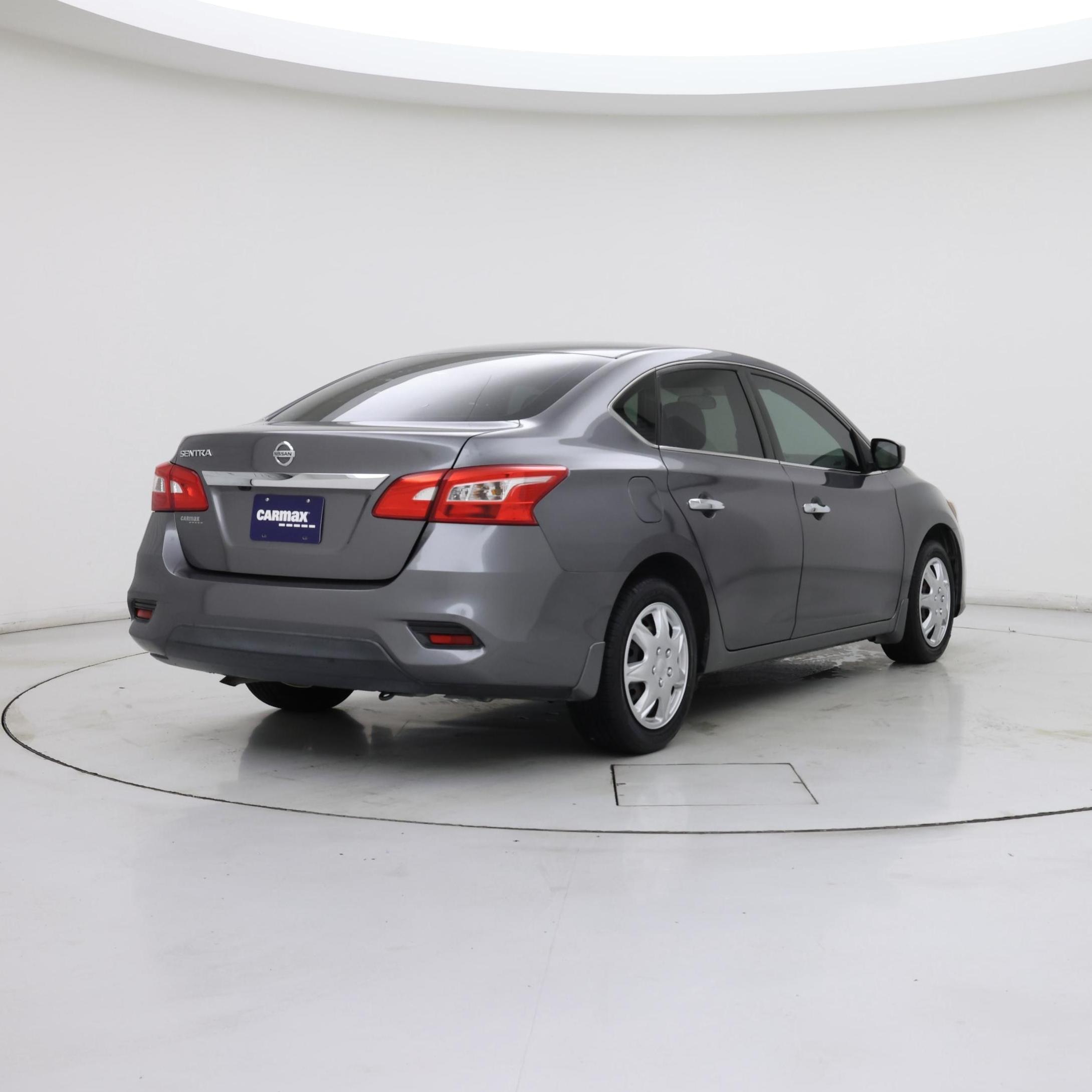 Thumbnail: 2019 Nissan Sentra - 8