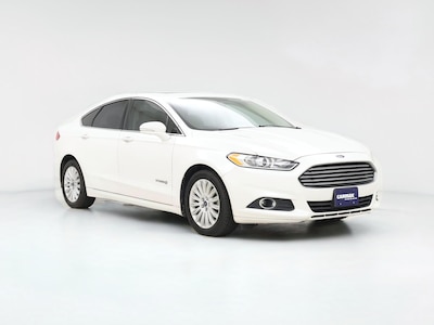 White 2013 Ford Fusion Hybrid SE