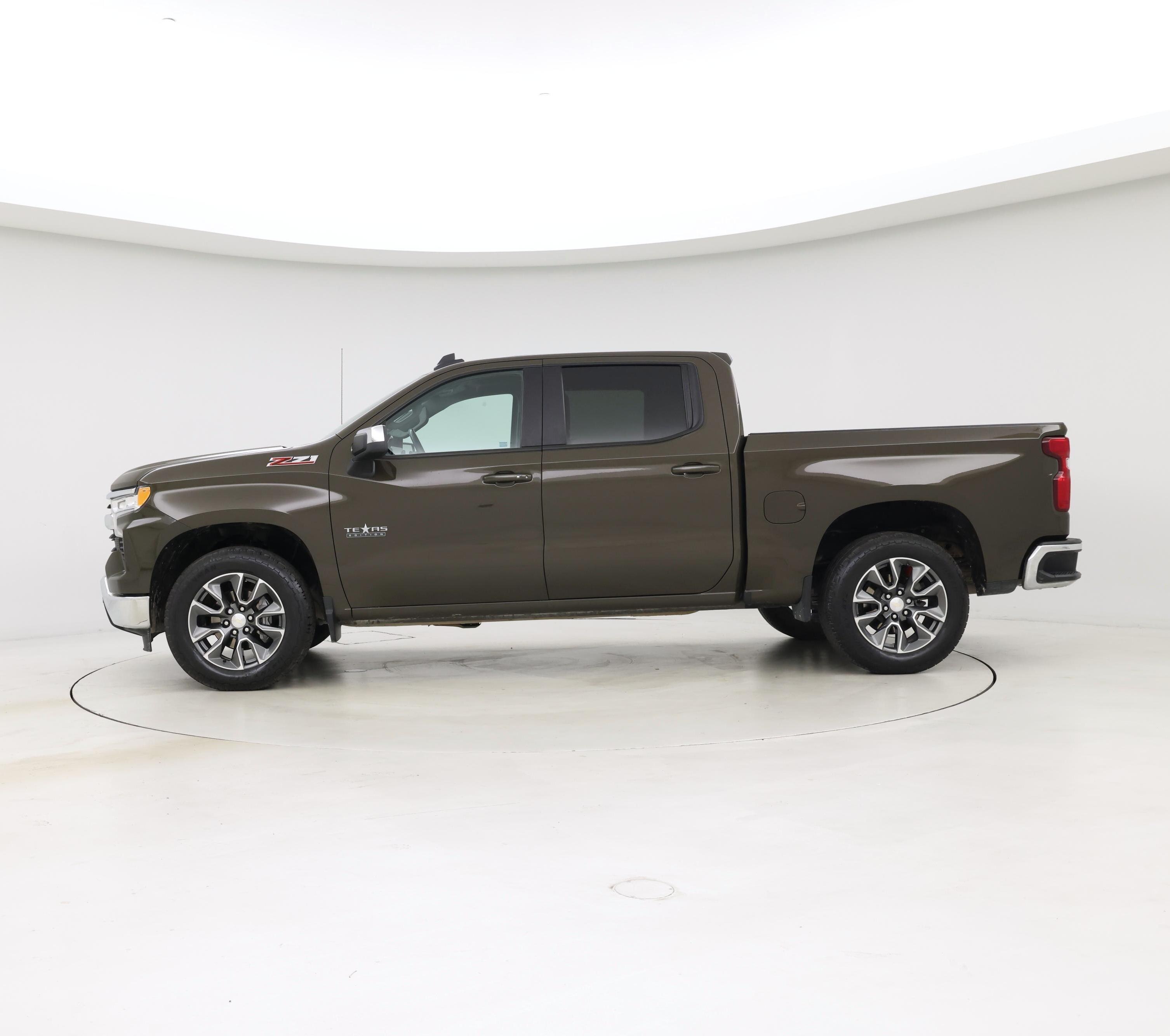 Thumbnail: 2023 Chevrolet Silverado 1500 - 3