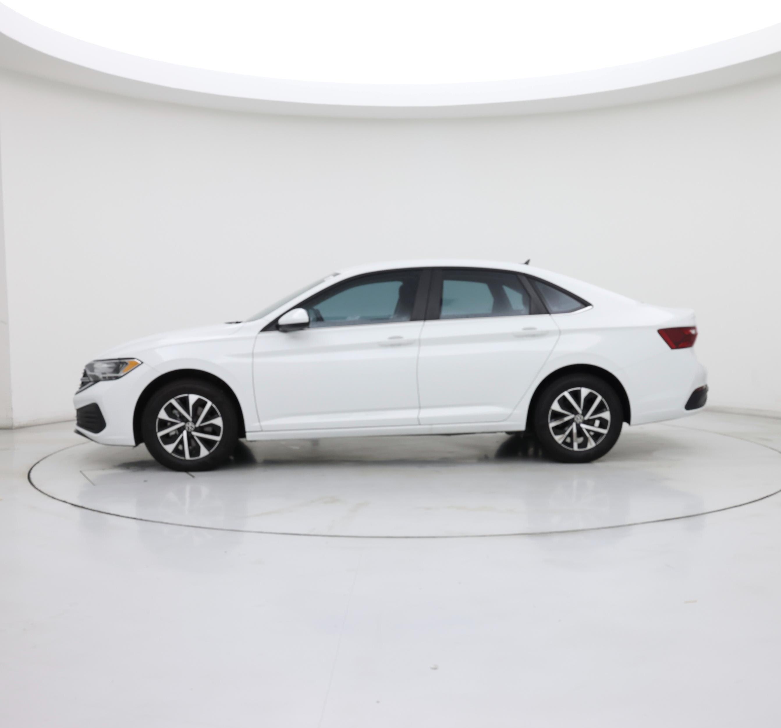 Thumbnail: 2024 Volkswagen Jetta - 3