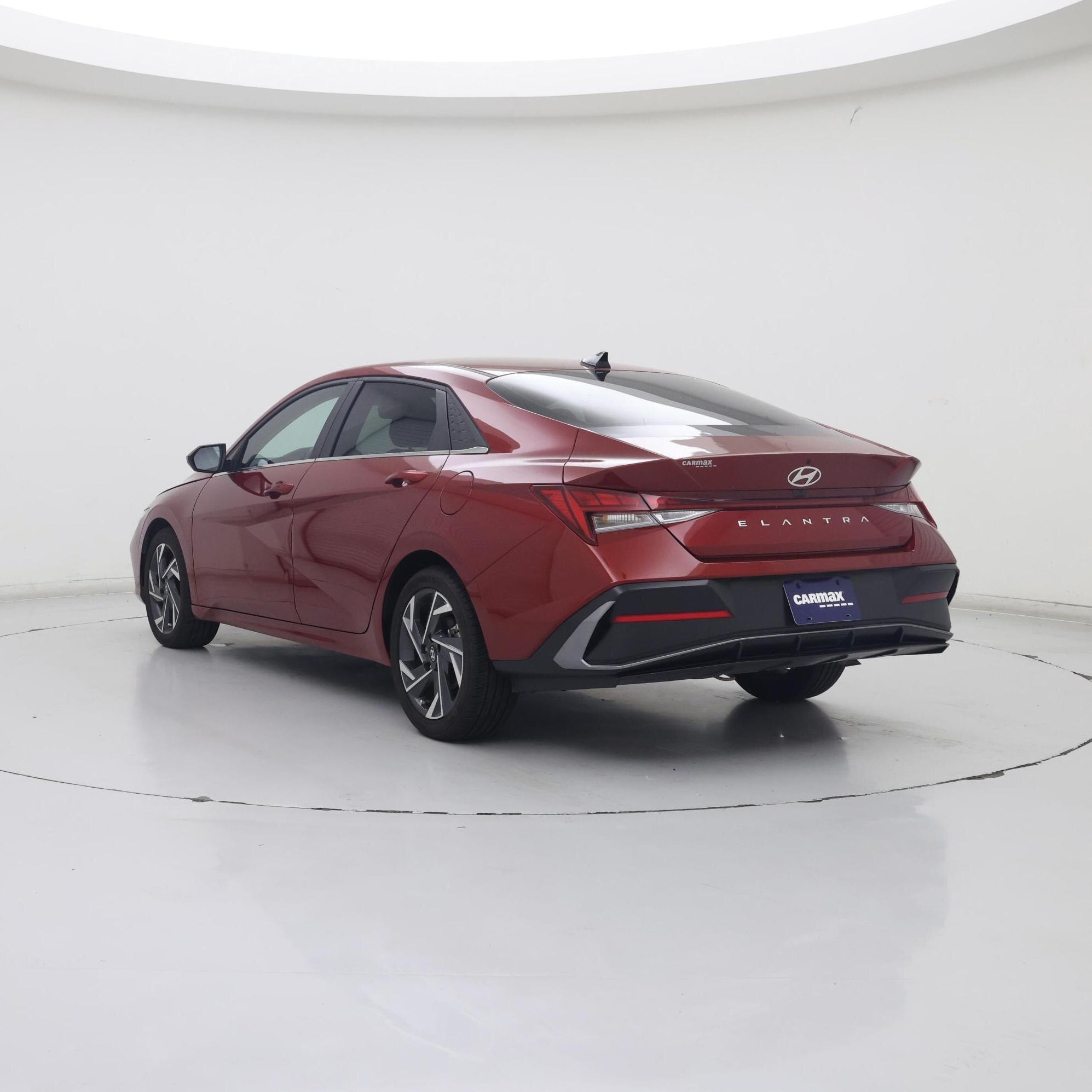 Thumbnail: 2024 Hyundai Elantra - 2