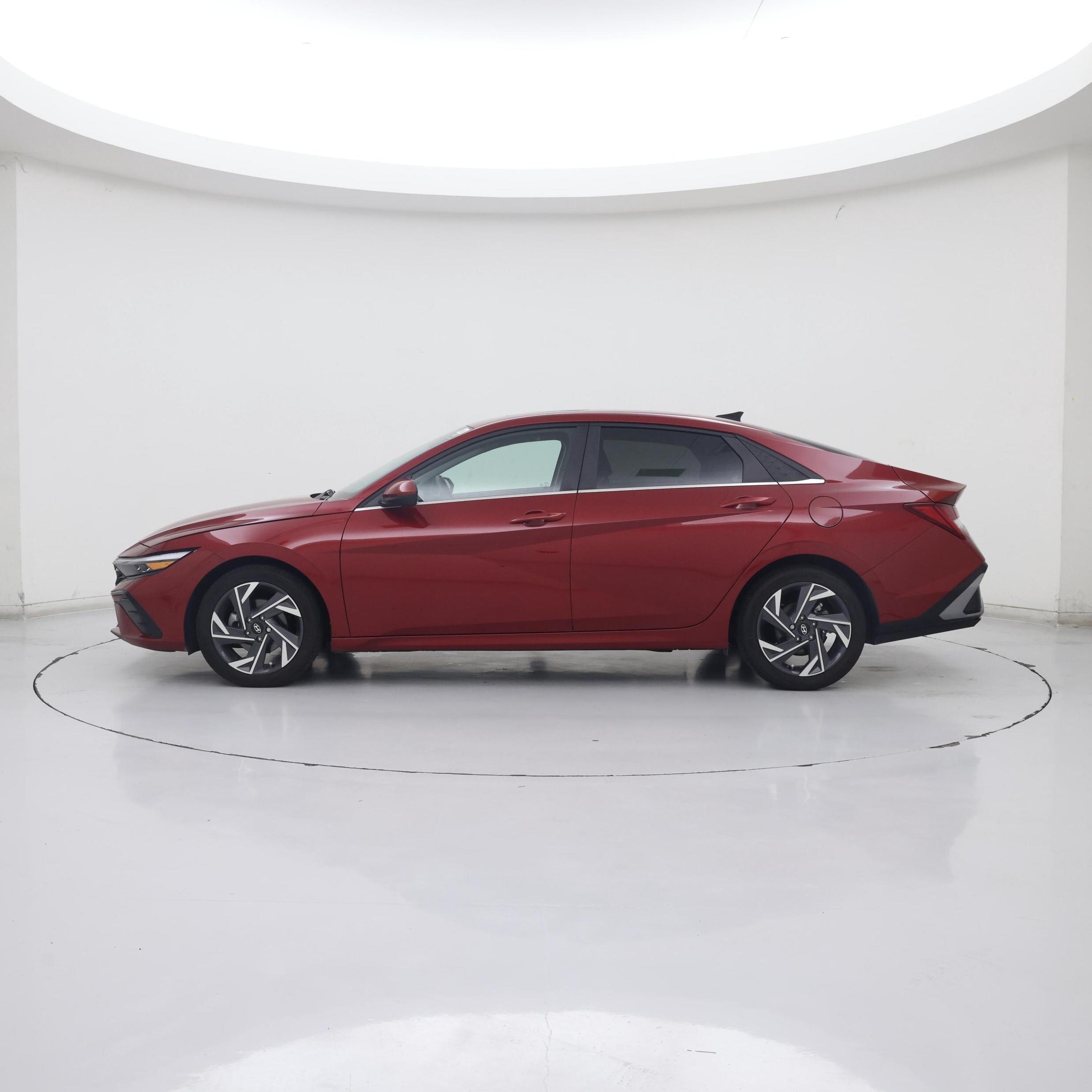 Thumbnail: 2024 Hyundai Elantra - 3