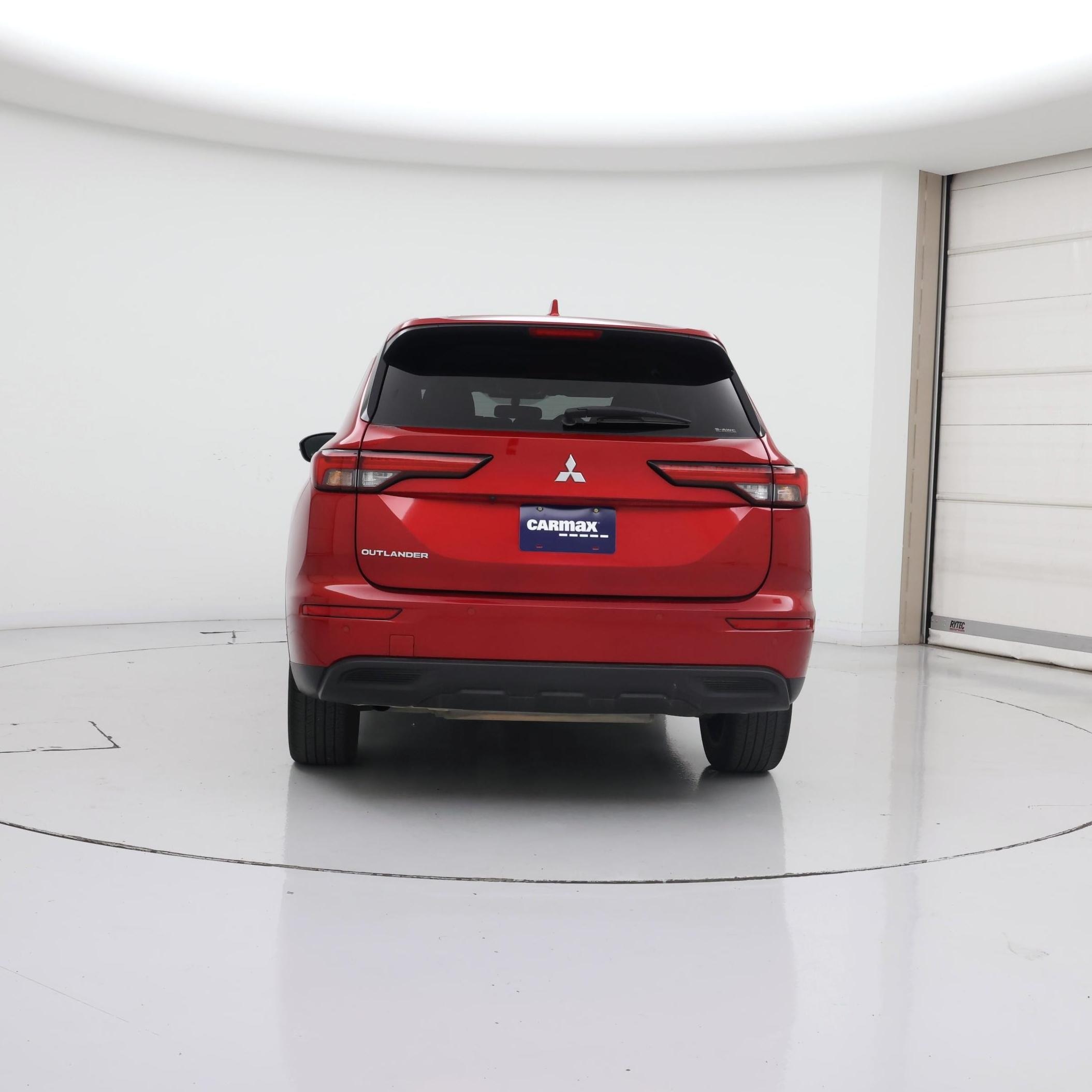 Thumbnail: 2022 Mitsubishi Outlander - 6