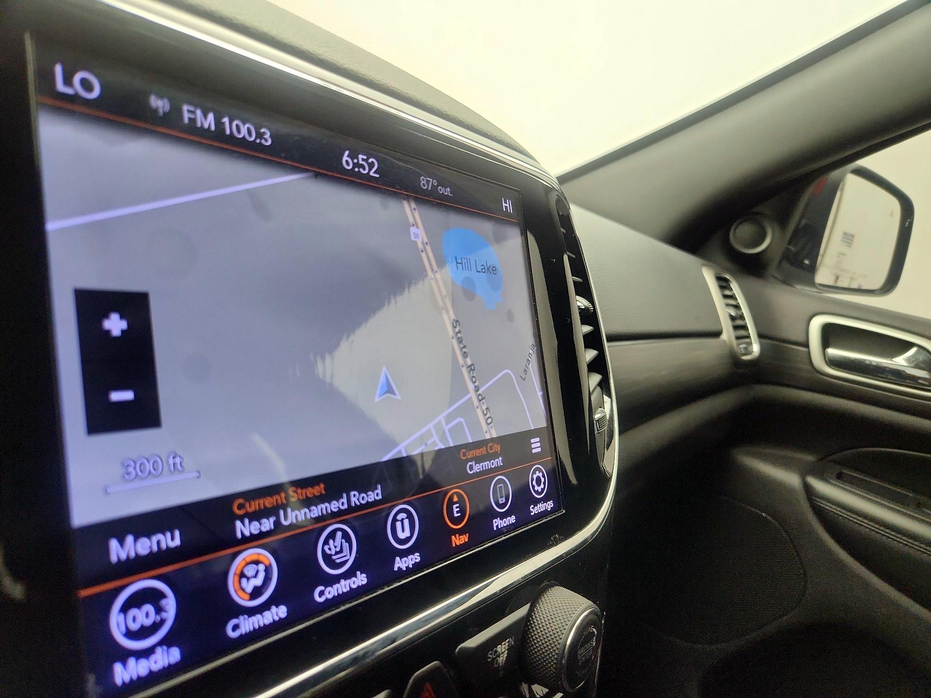 Thumbnail: 2019 Jeep Grand Cherokee - 14