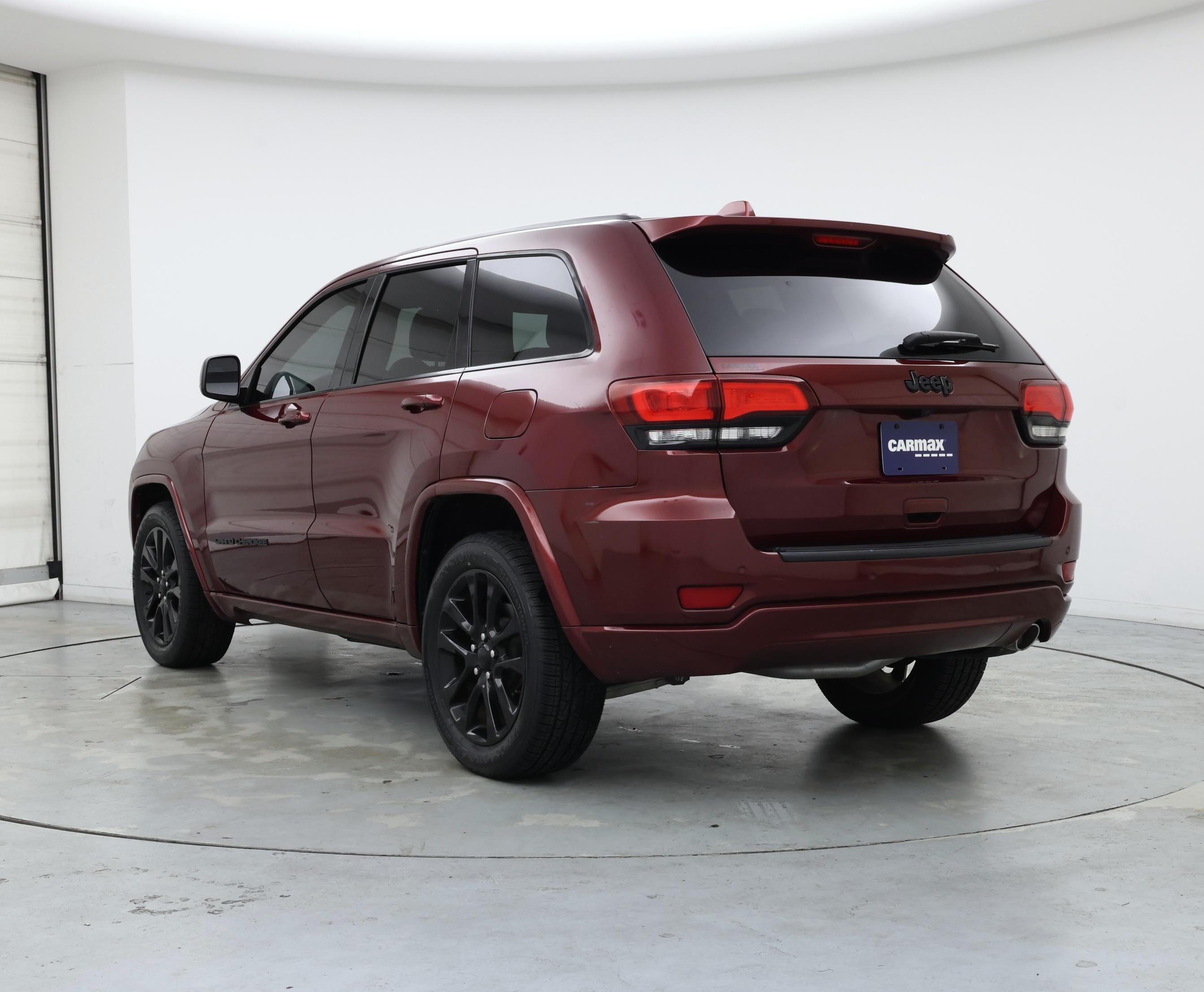 Thumbnail: 2019 Jeep Grand Cherokee - 2