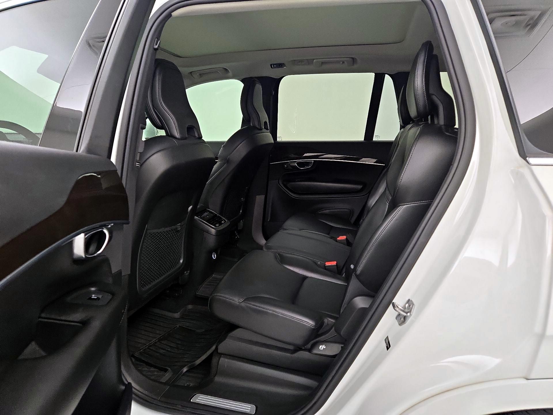 Thumbnail: 2019 Volvo XC90 - 20