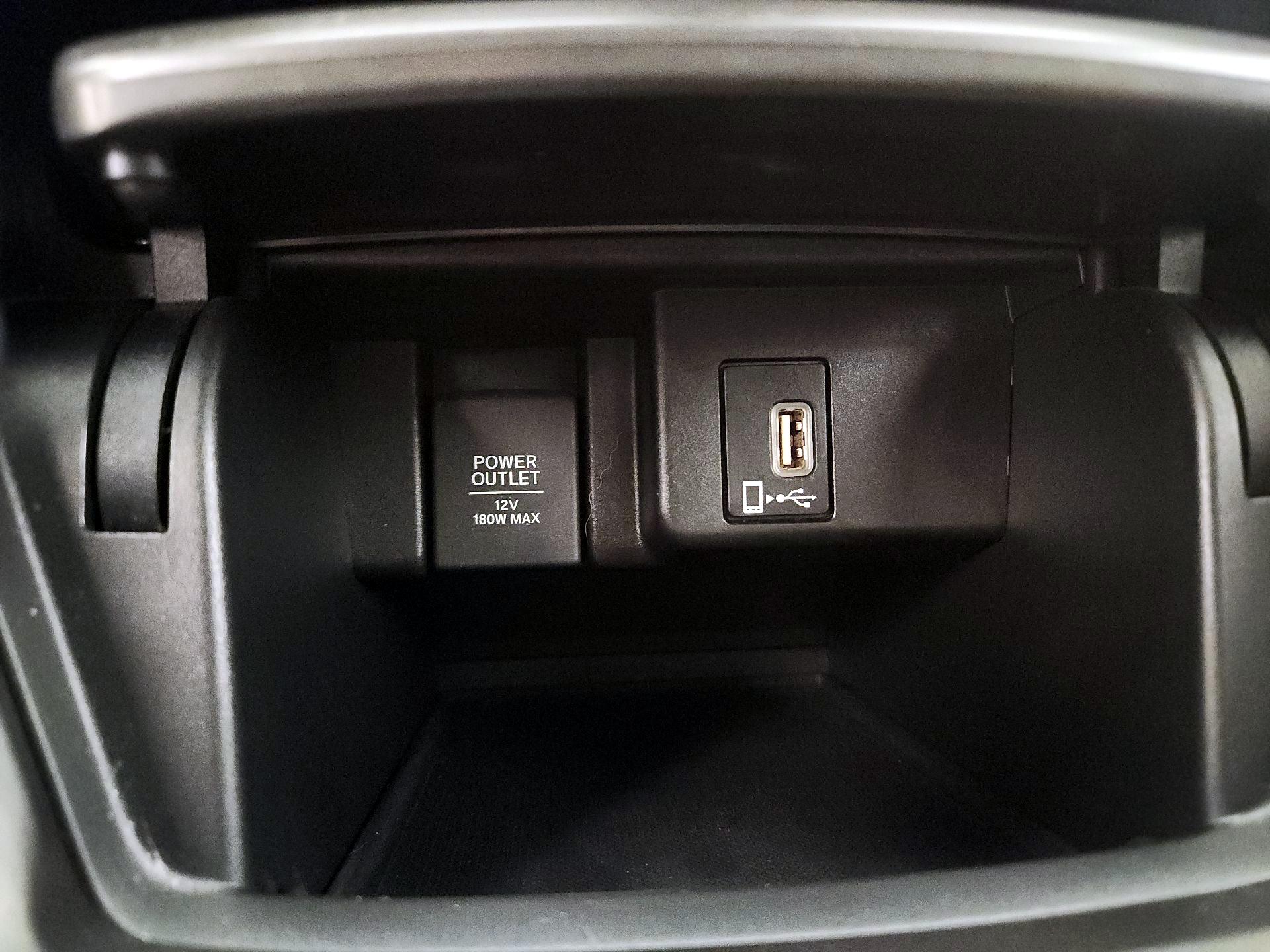 Thumbnail: 2019 Honda Accord - 18