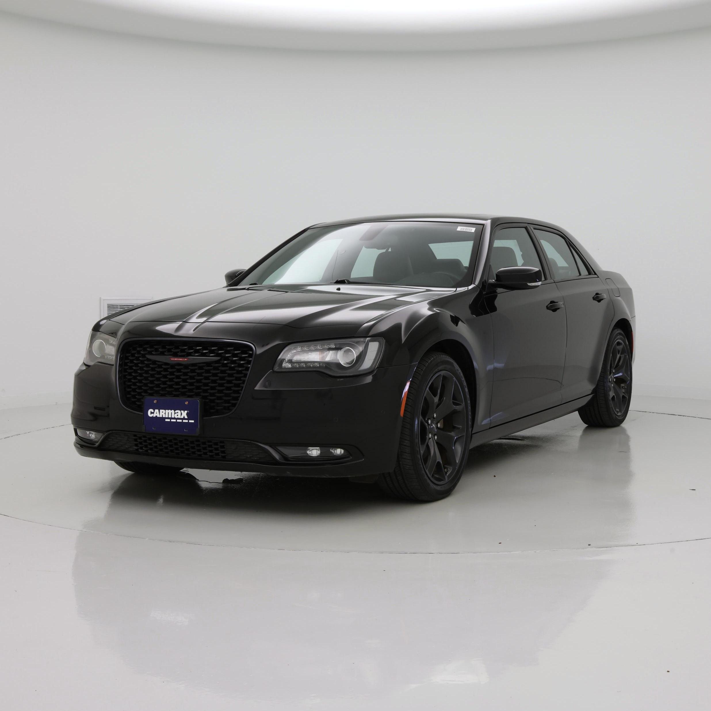 Thumbnail: 2022 Chrysler 300 - 4
