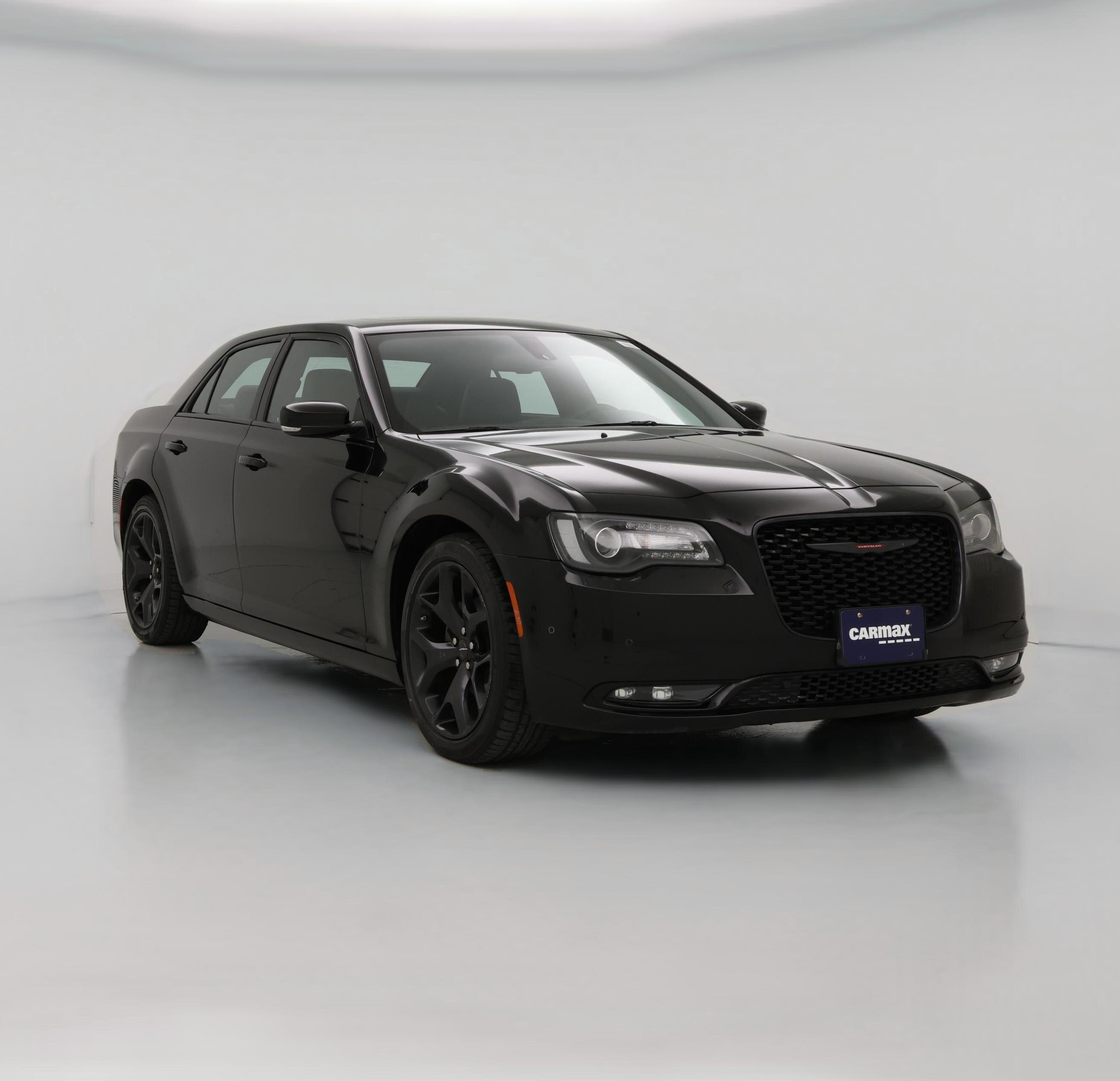 Thumbnail: 2022 Chrysler 300 - 1