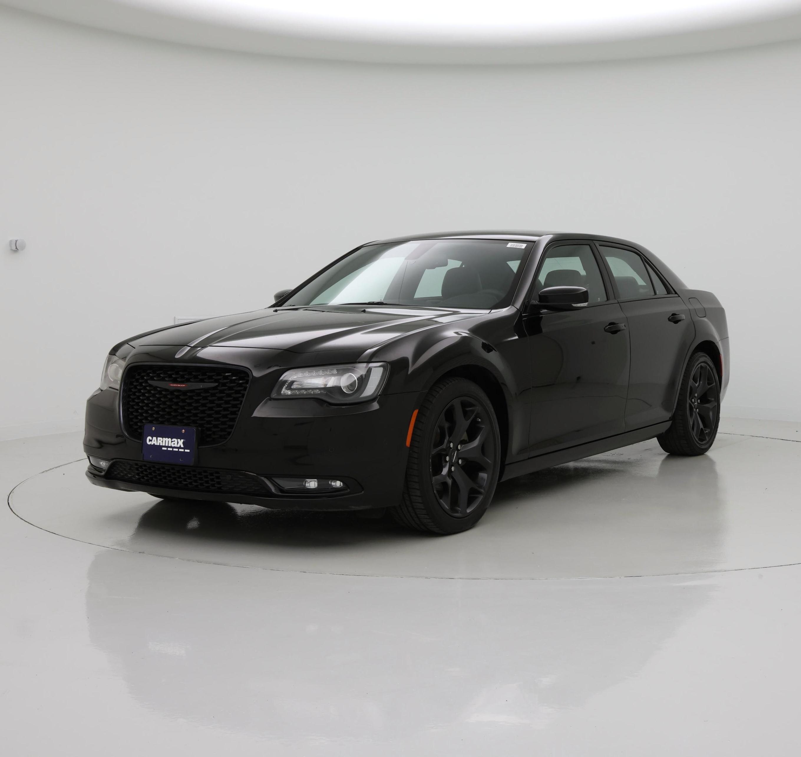 Thumbnail: 2022 Chrysler 300 - 4