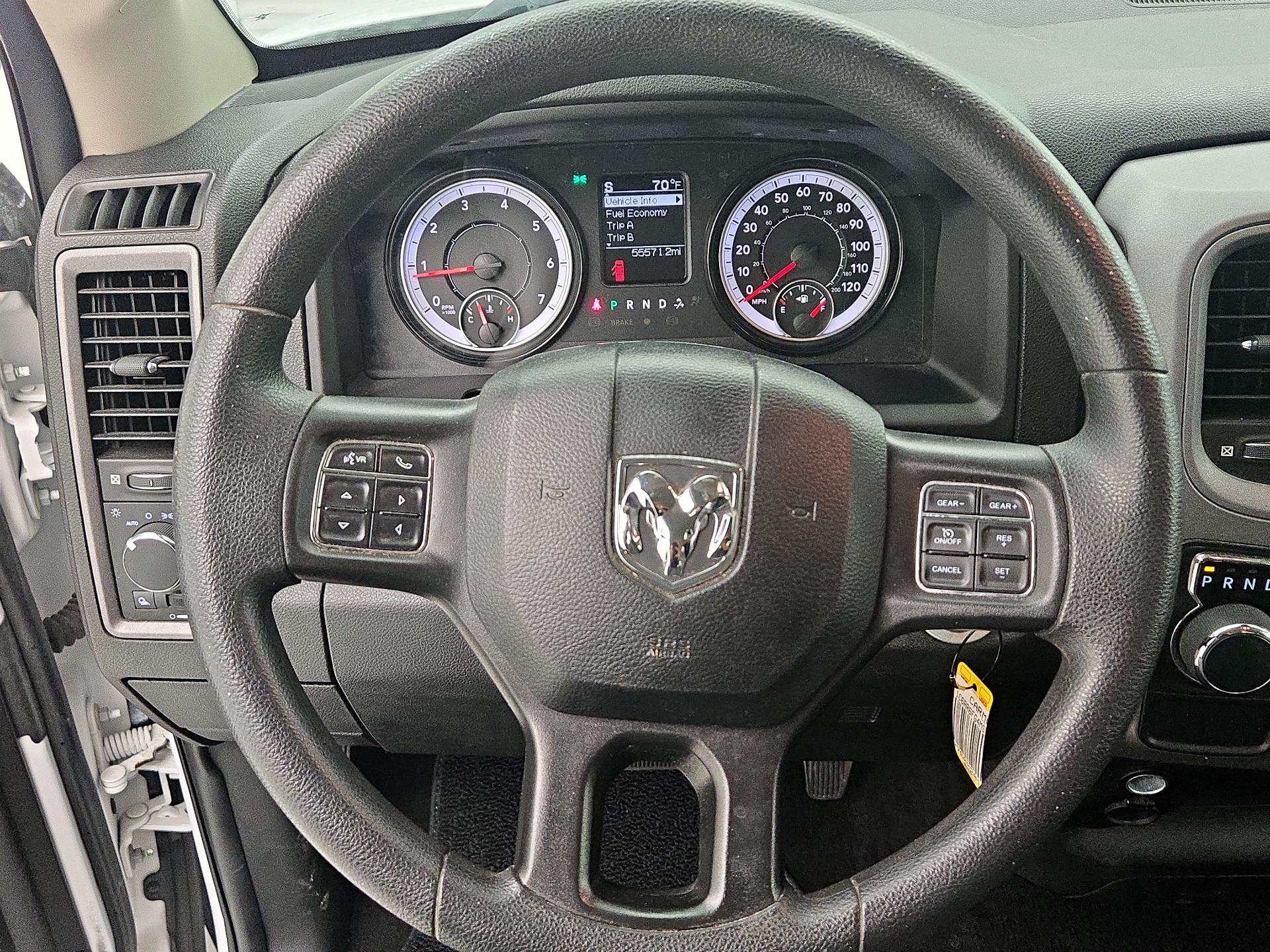 Thumbnail: 2021 RAM 1500 Classic - 10