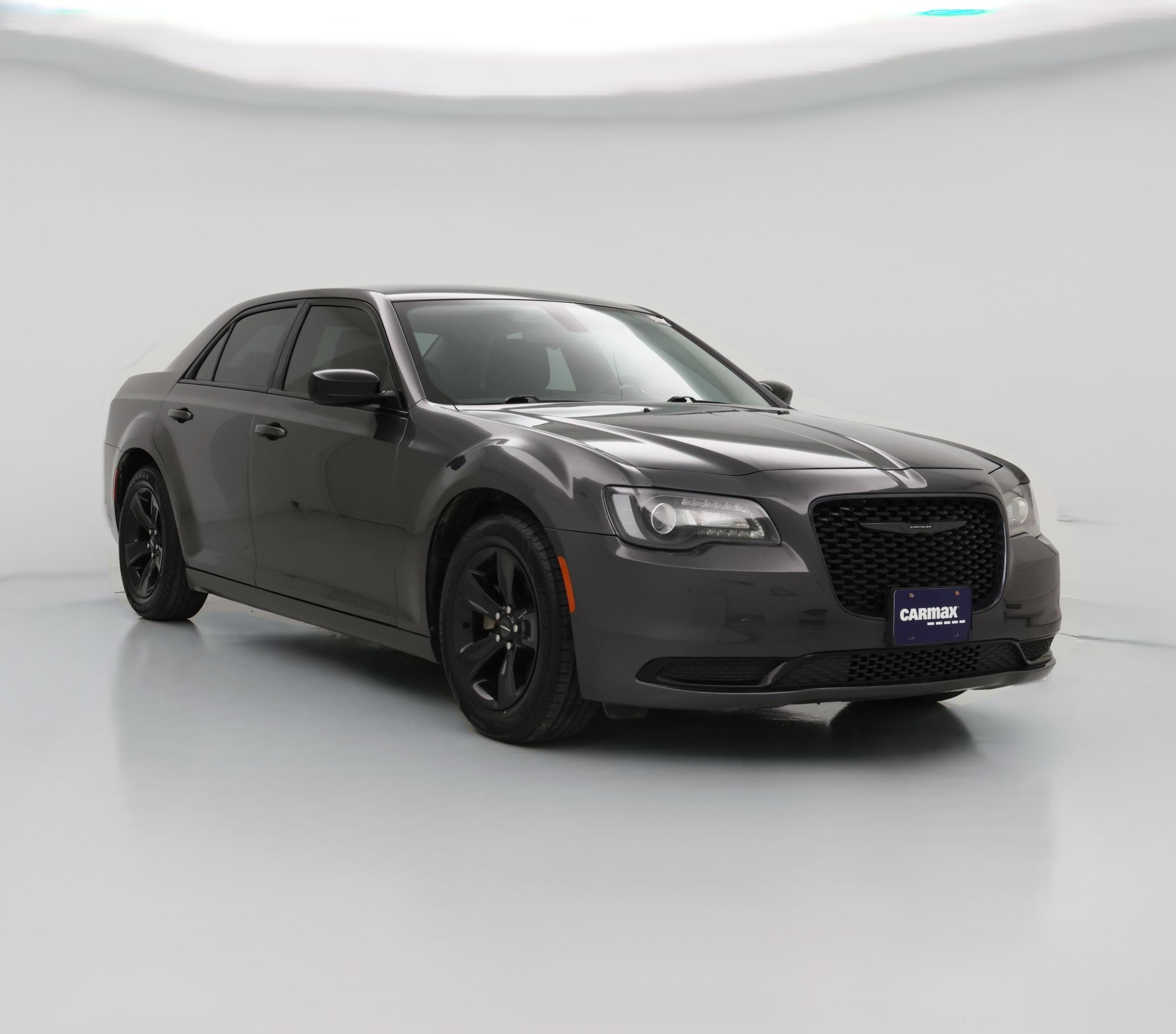 Thumbnail: 2023 Chrysler 300 - 1