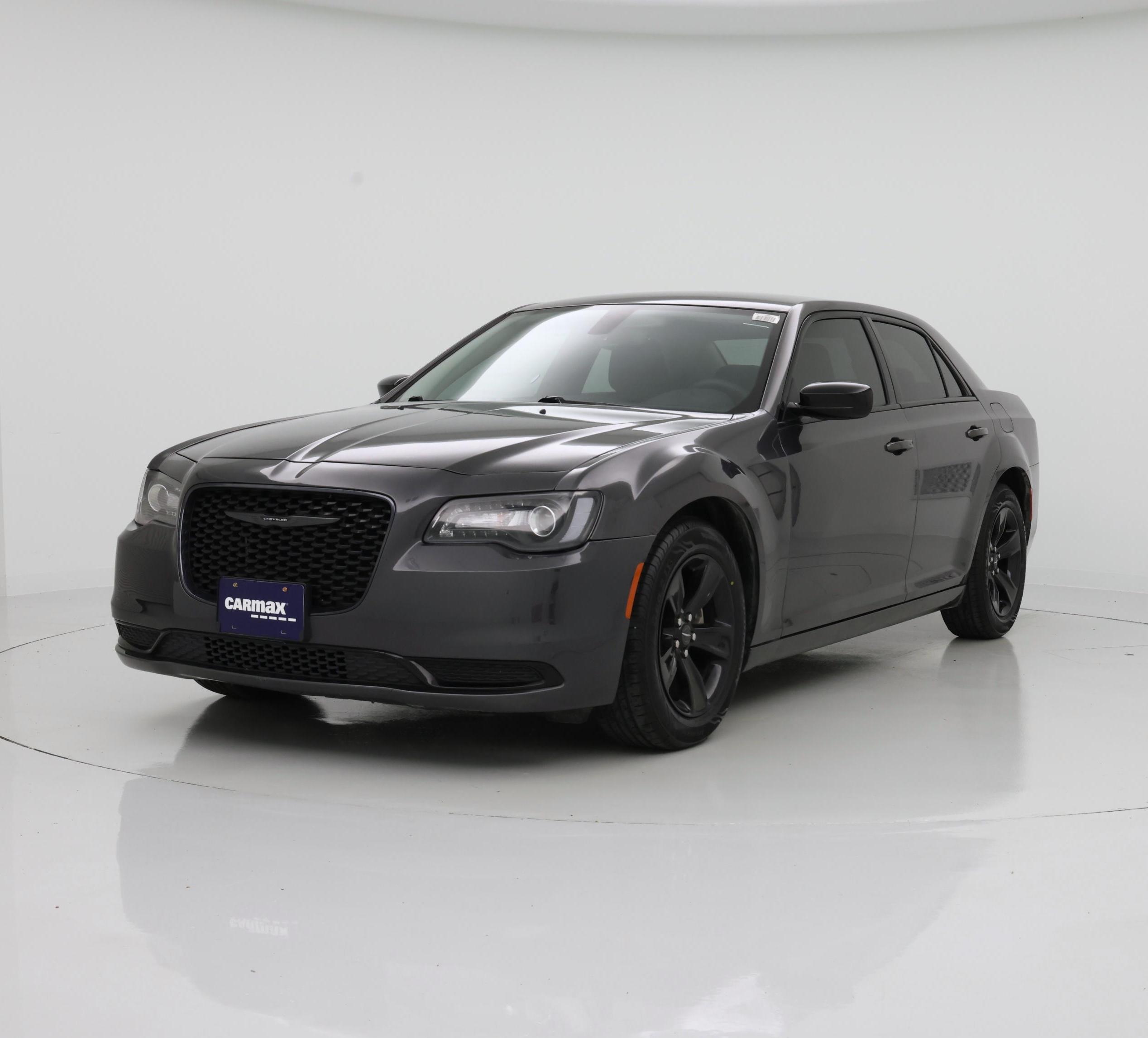 Thumbnail: 2023 Chrysler 300 - 4