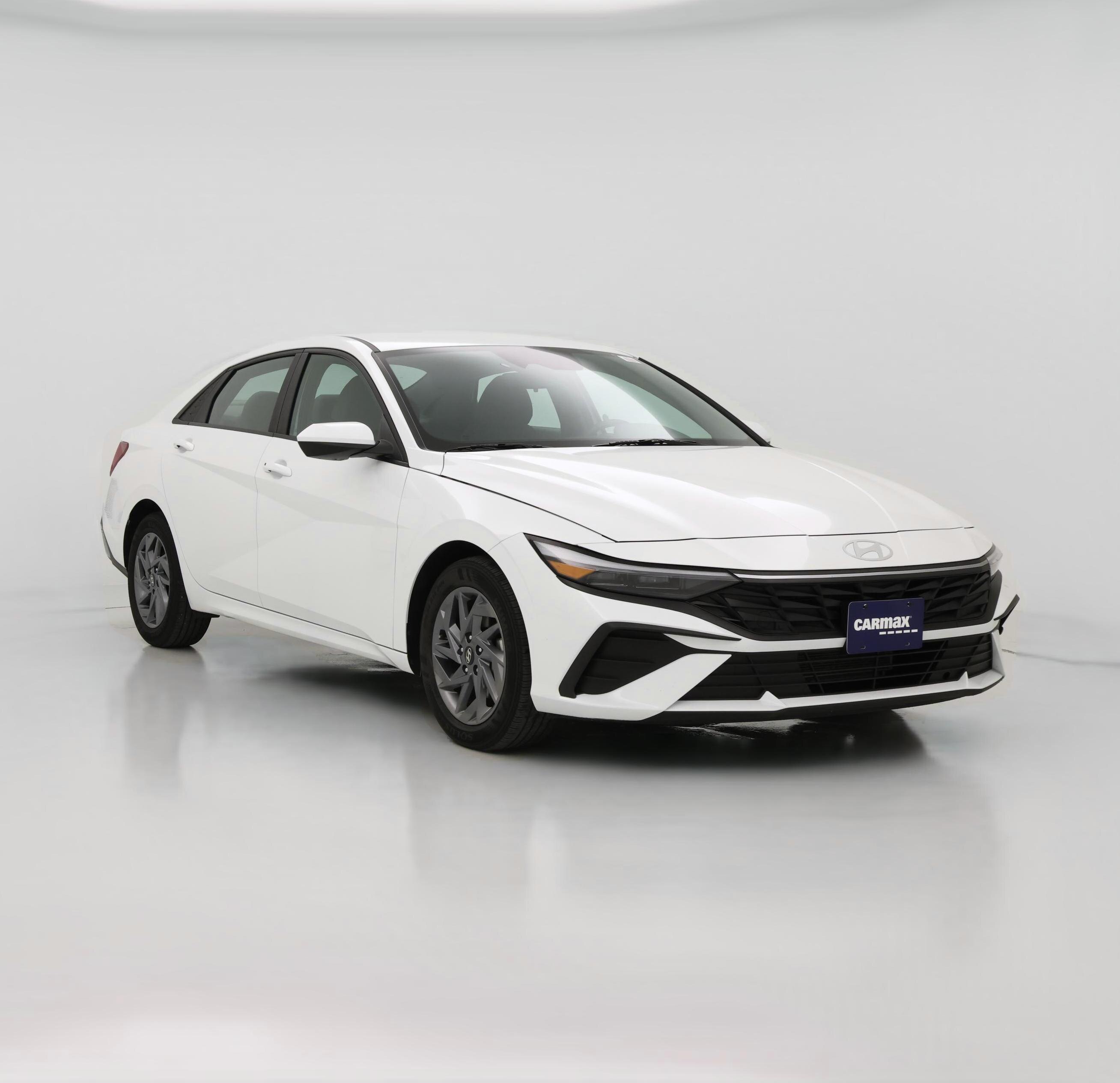 Thumbnail: 2024 Hyundai Elantra - 1