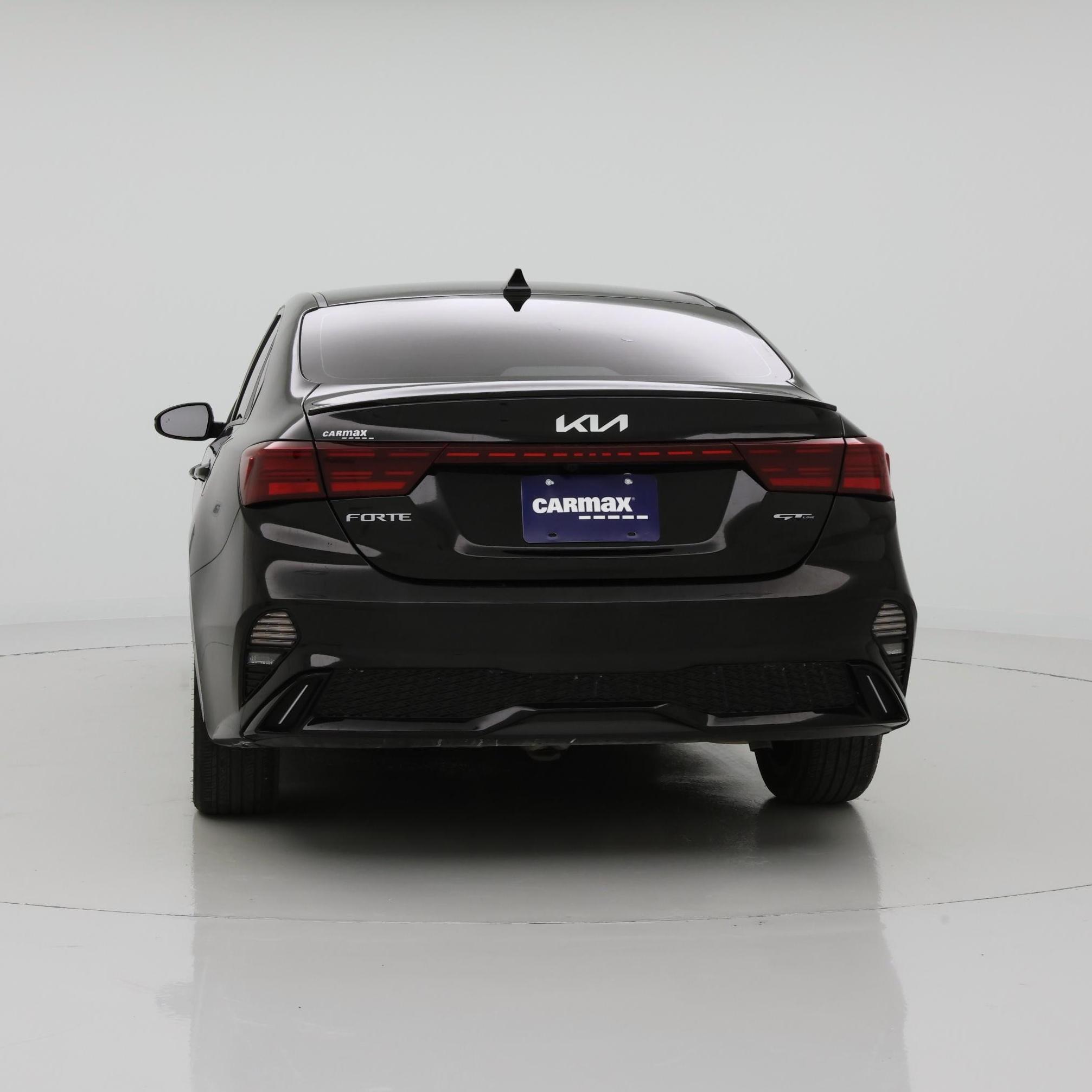 Thumbnail: 2023 Kia Forte - 6