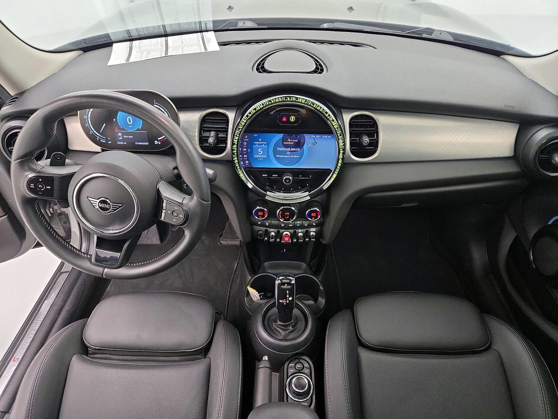 Thumbnail: 2023 MINI Cooper Hardtop - 9