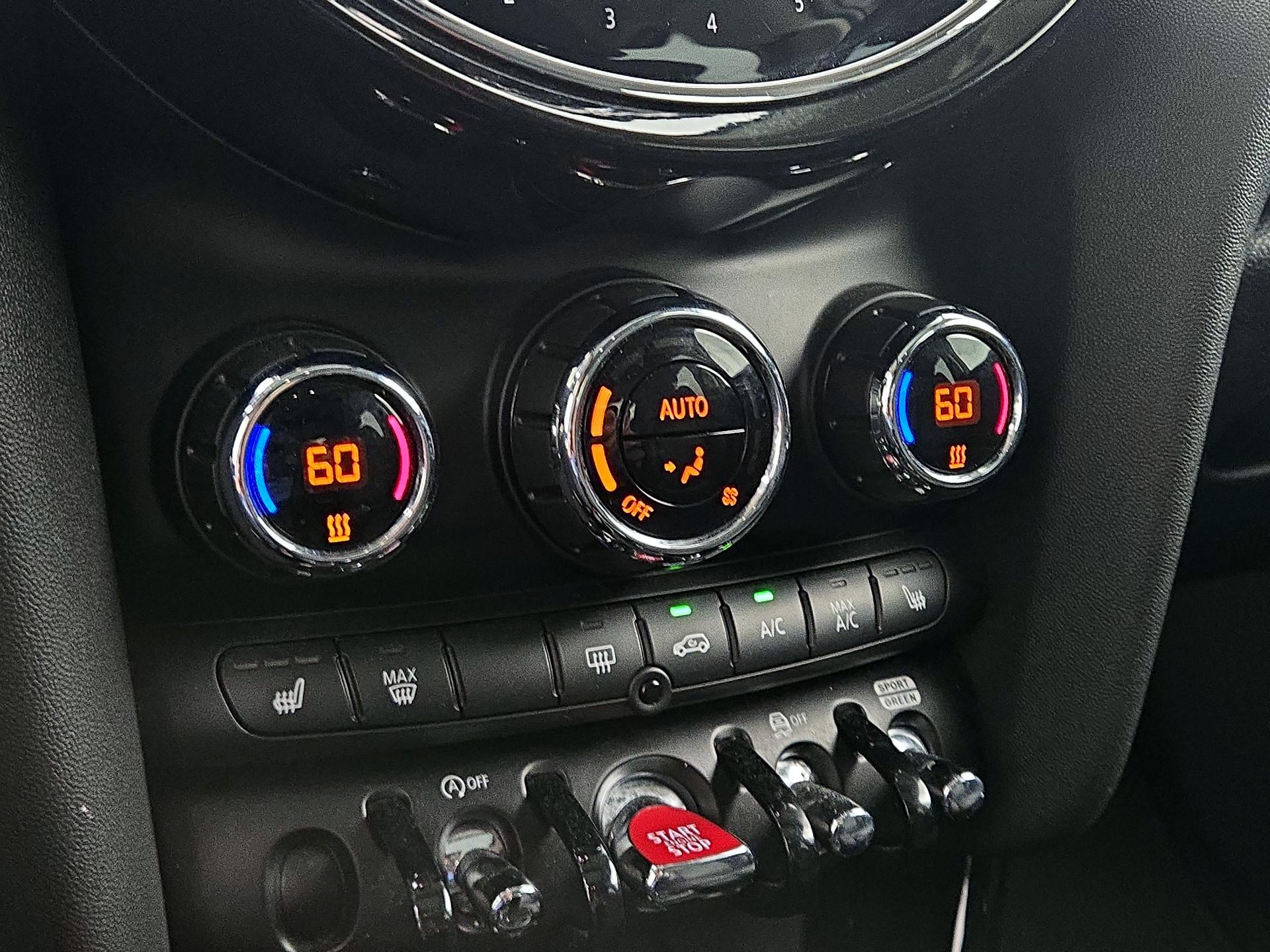 Thumbnail: 2023 MINI Cooper Hardtop - 17
