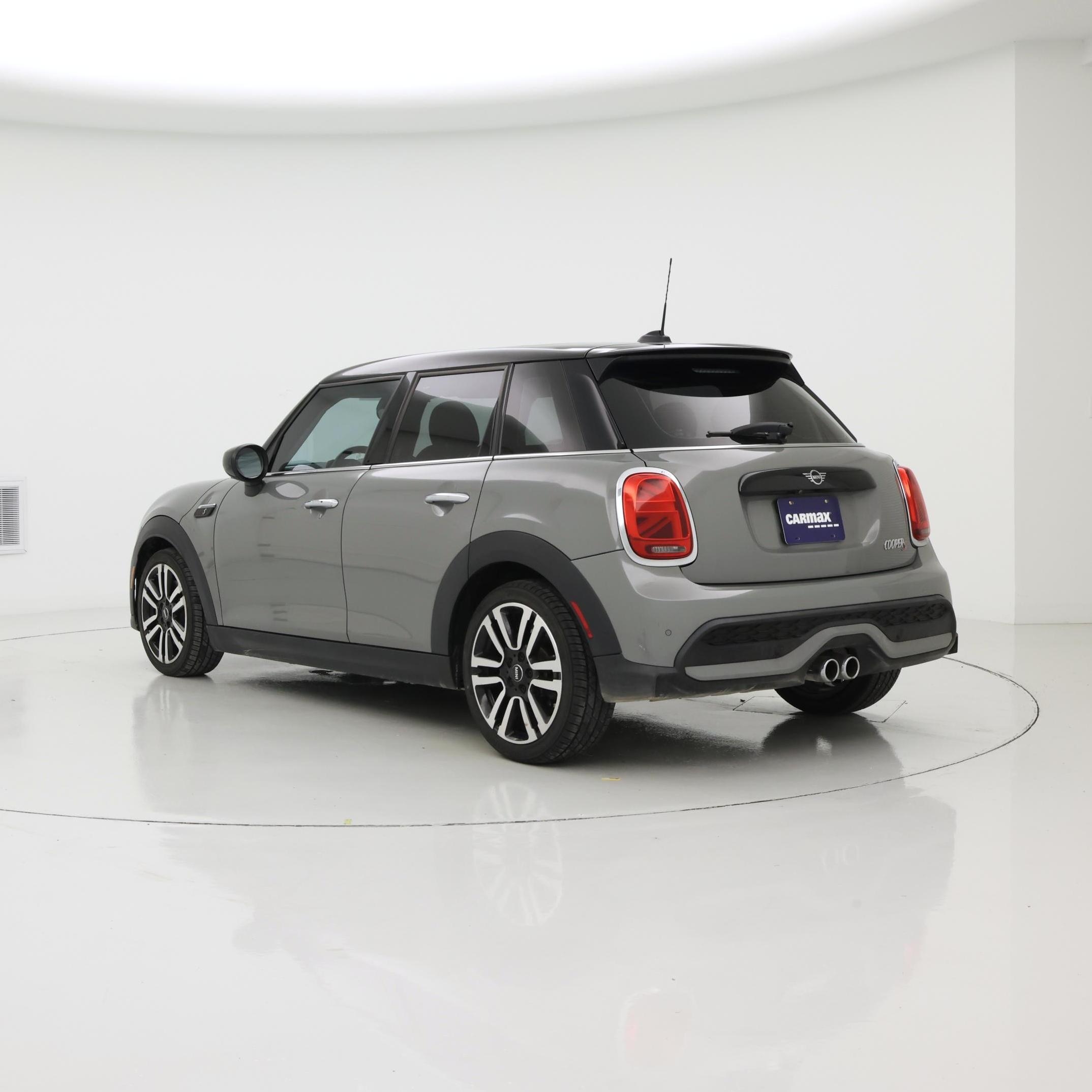 Thumbnail: 2023 MINI Cooper Hardtop - 2