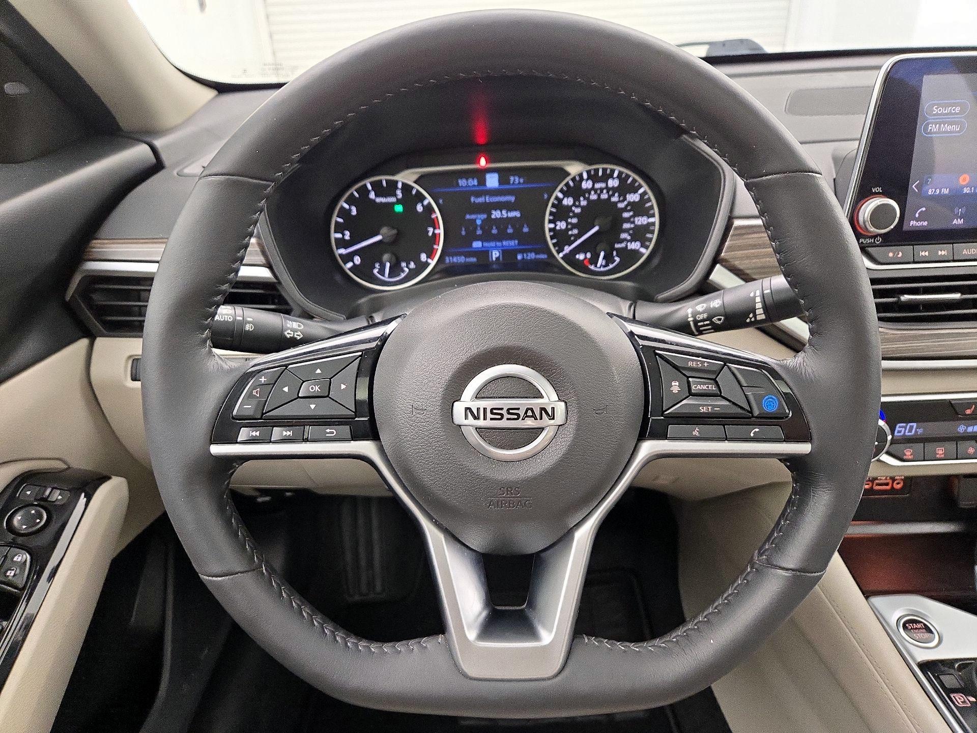 Thumbnail: 2022 Nissan Altima - 10