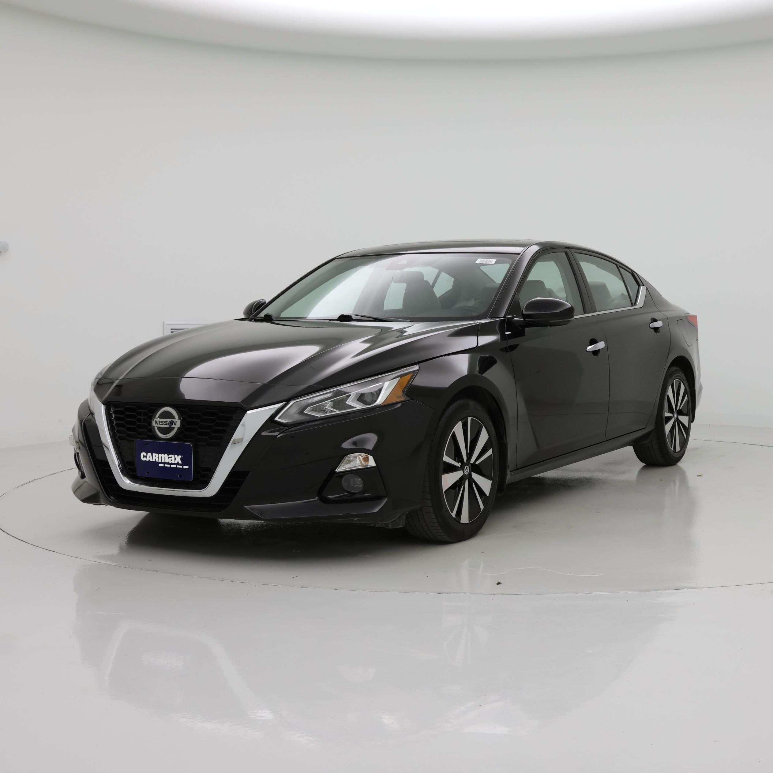 Thumbnail: 2022 Nissan Altima - 4