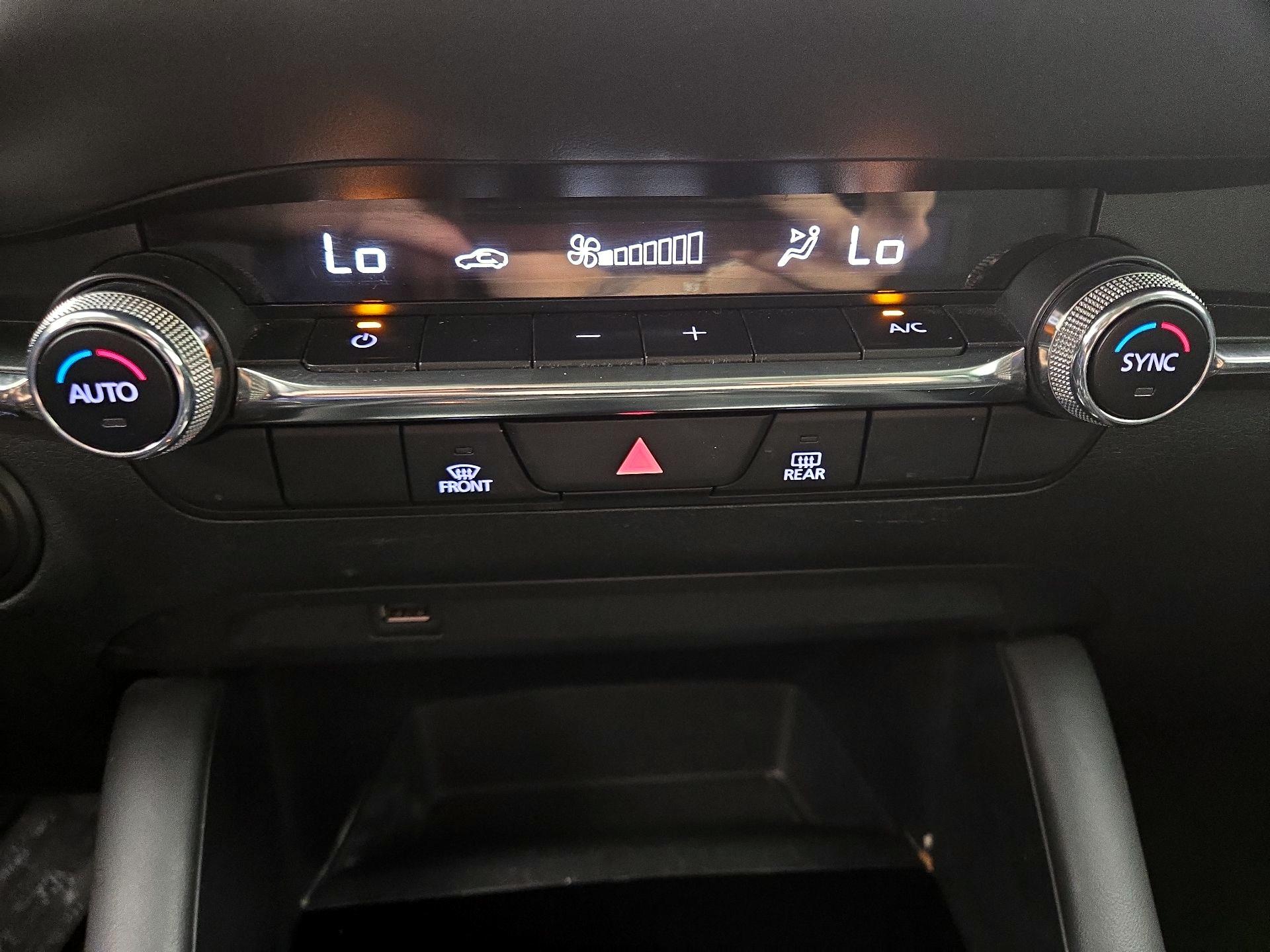 Thumbnail: 2019 Mazda Mazda3 - 16