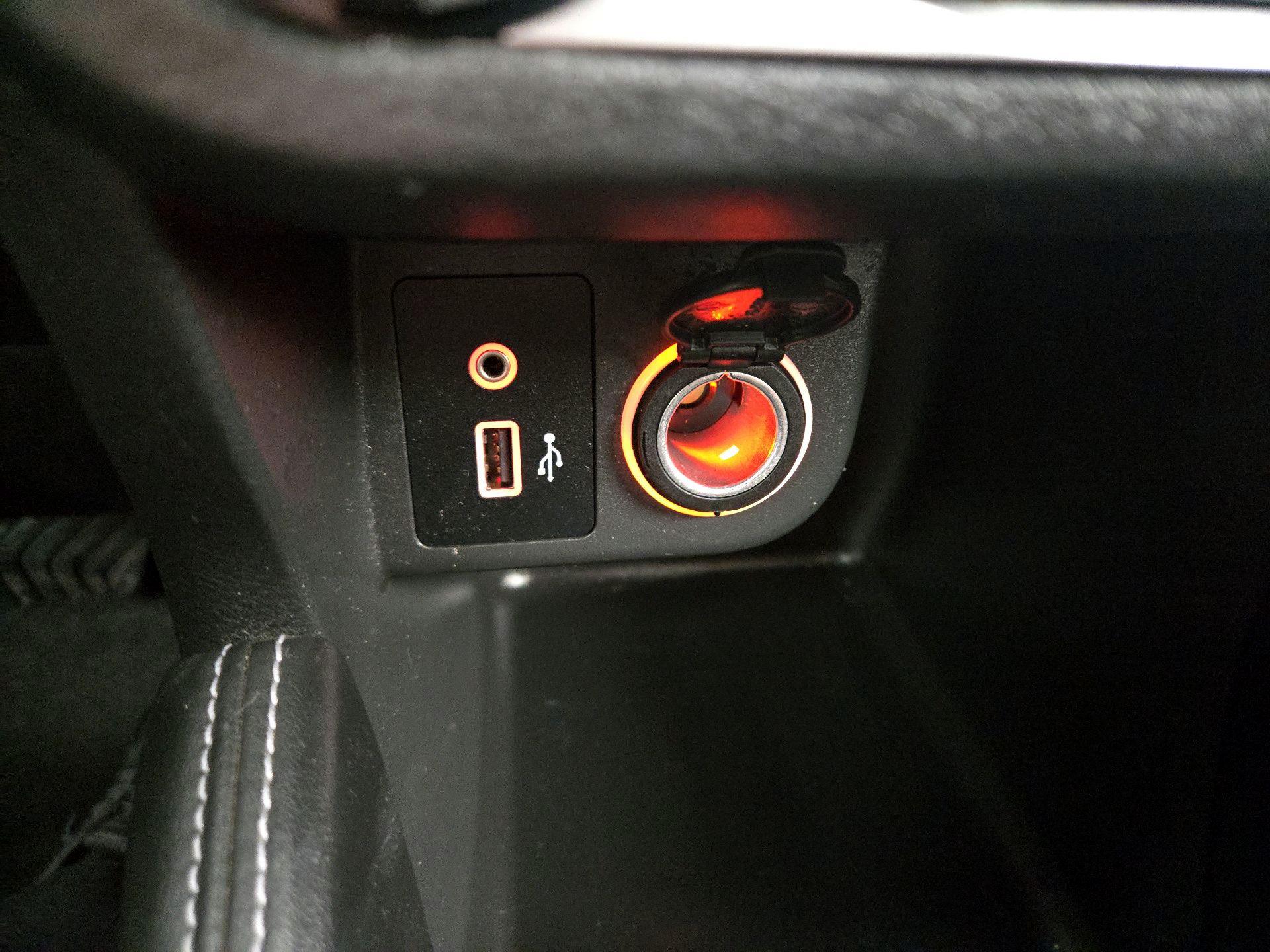 Thumbnail: 2020 Nissan Kicks - 18