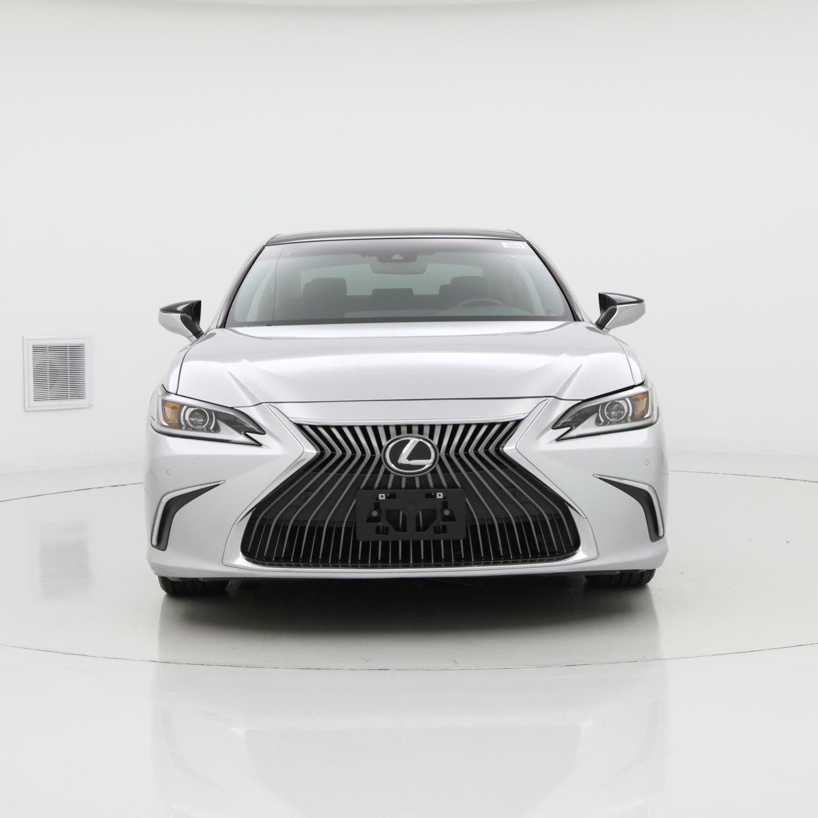 Thumbnail: 2021 Lexus ES - 5