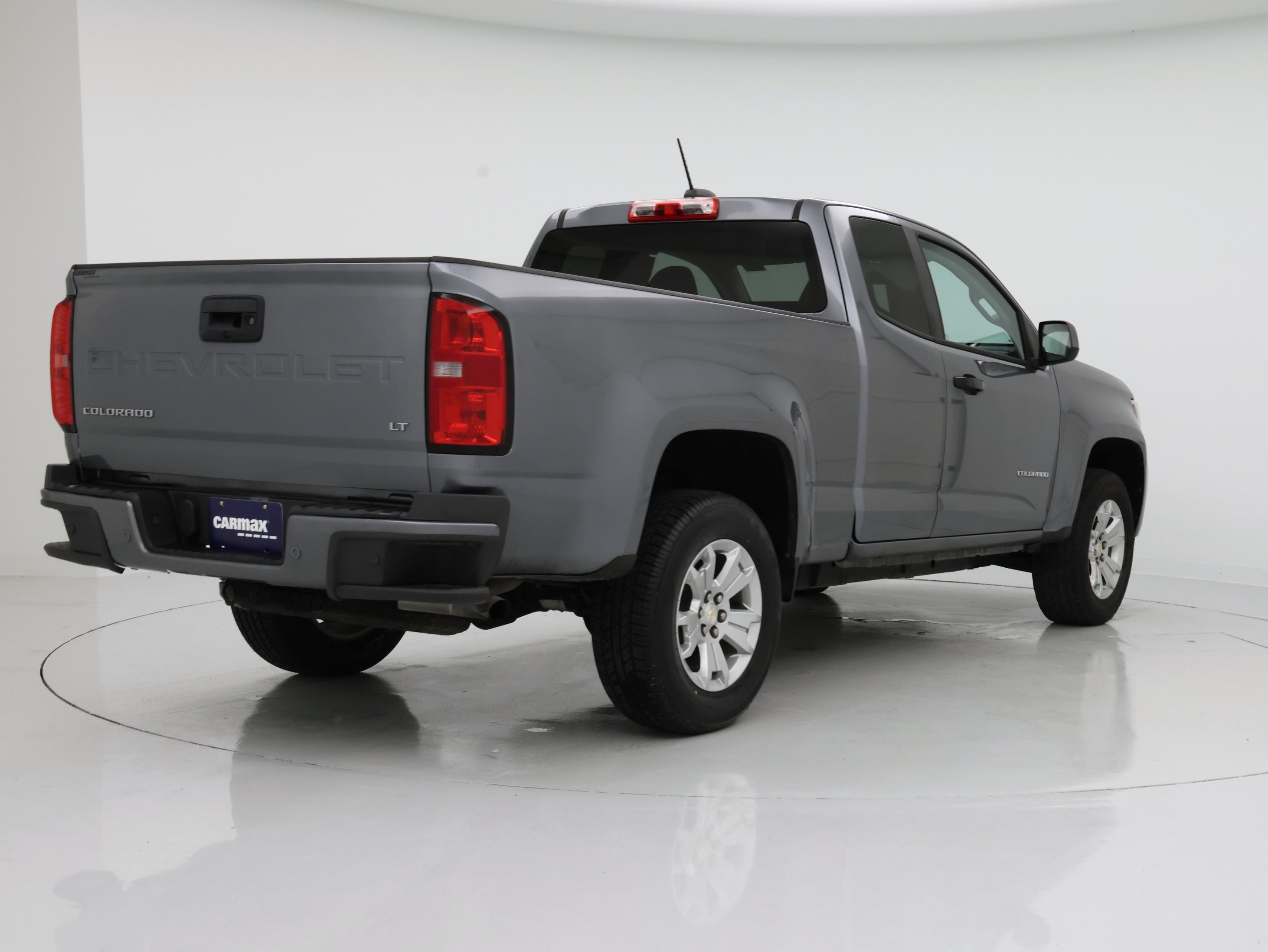 Thumbnail: 2022 Chevrolet Colorado - 8