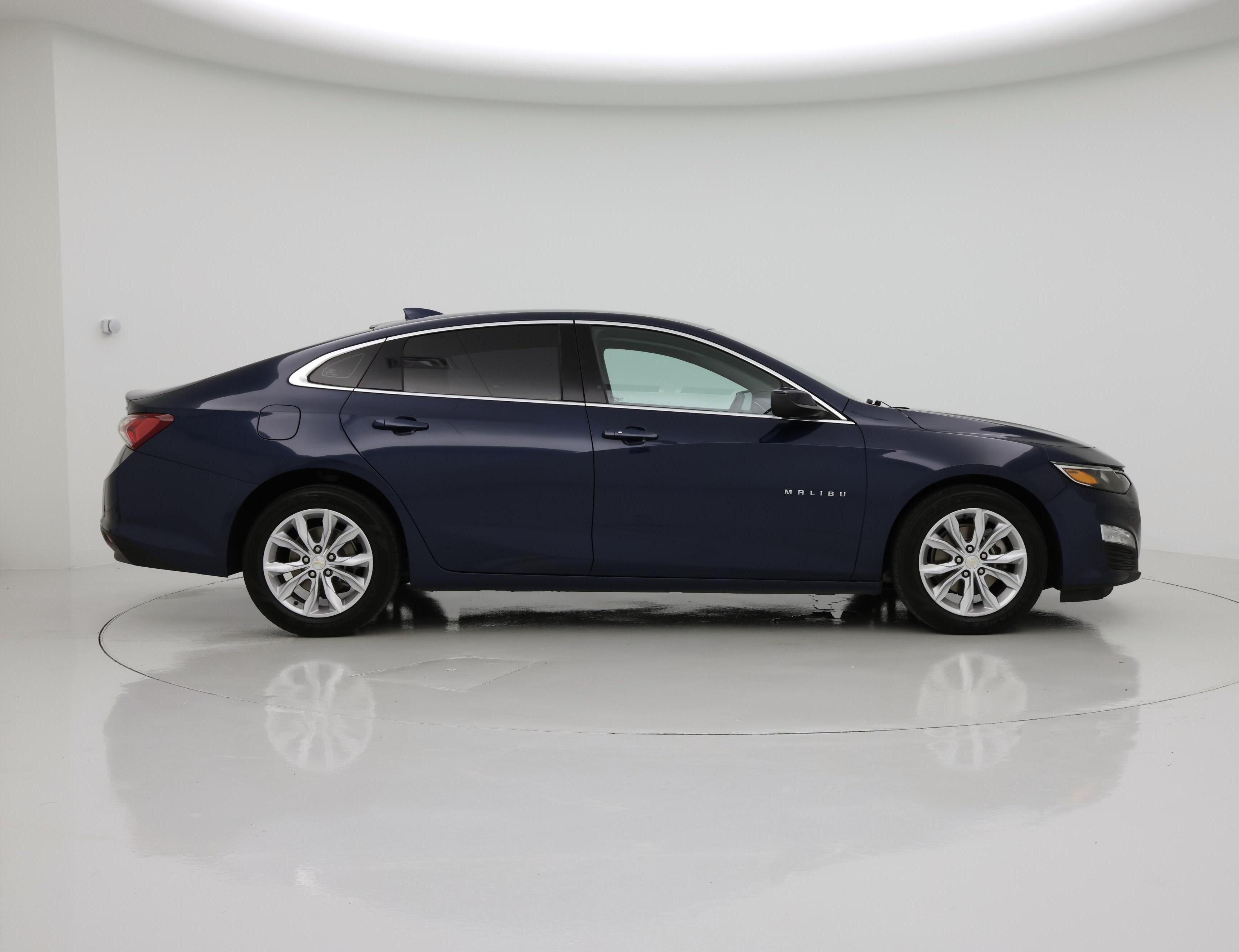 Thumbnail: 2021 Chevrolet Malibu - 7