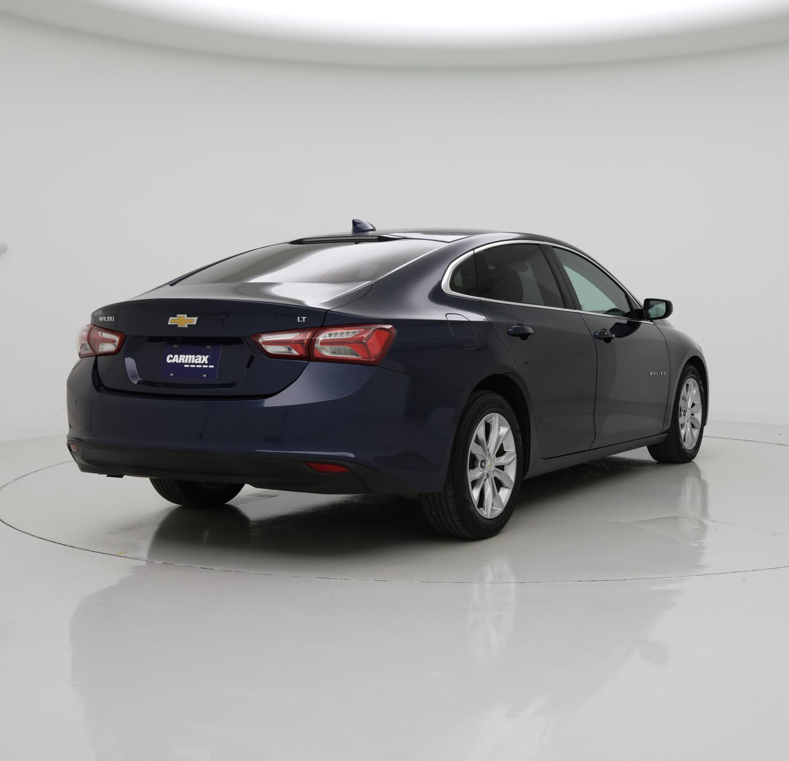Thumbnail: 2021 Chevrolet Malibu - 8