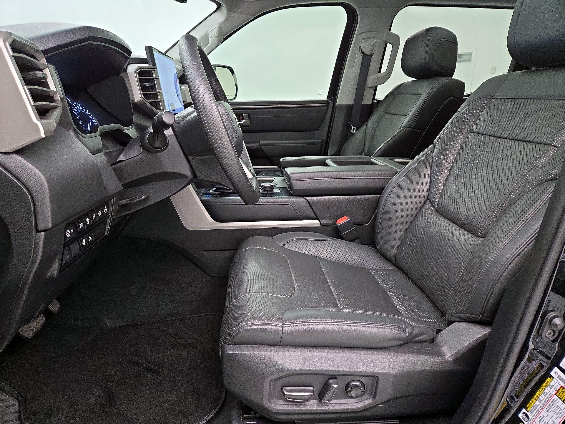 Thumbnail: 2023 Toyota Tundra - 11