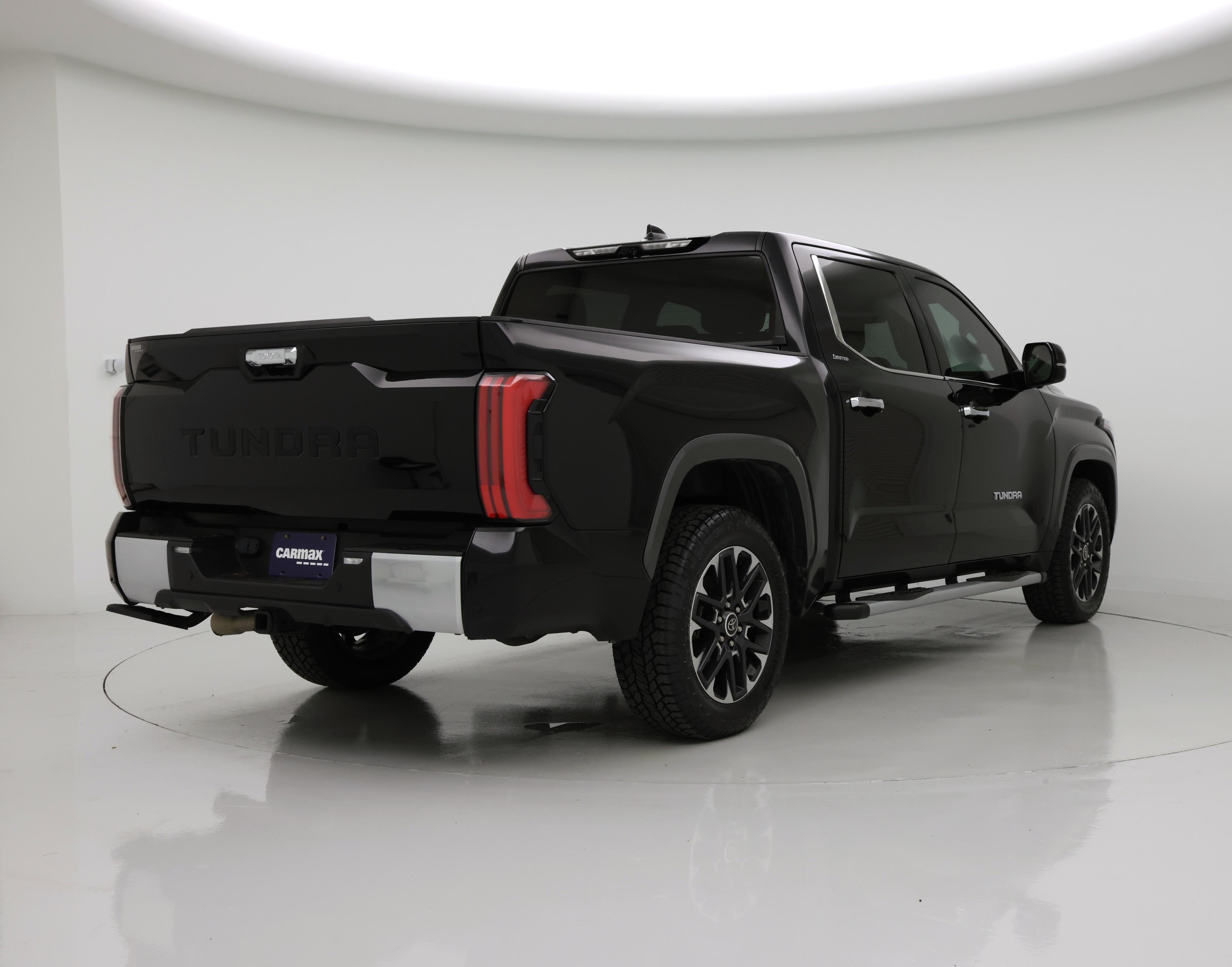 Thumbnail: 2023 Toyota Tundra - 8