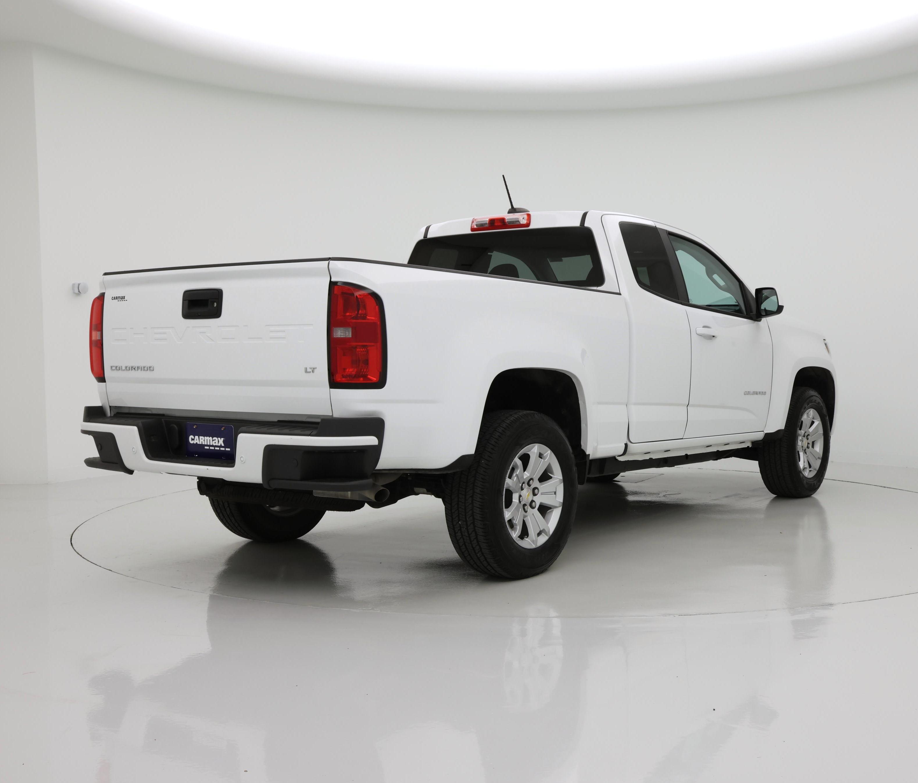 Thumbnail: 2022 Chevrolet Colorado - 8