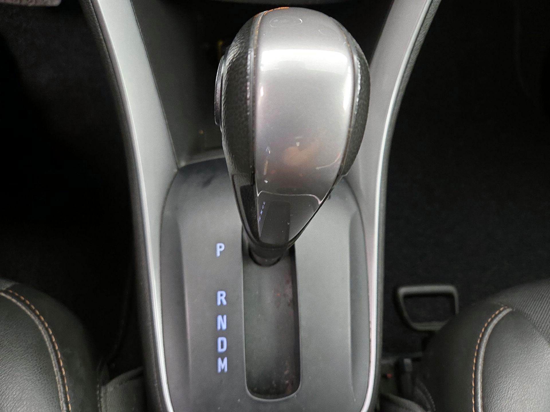 Thumbnail: 2022 Chevrolet Trax - 17